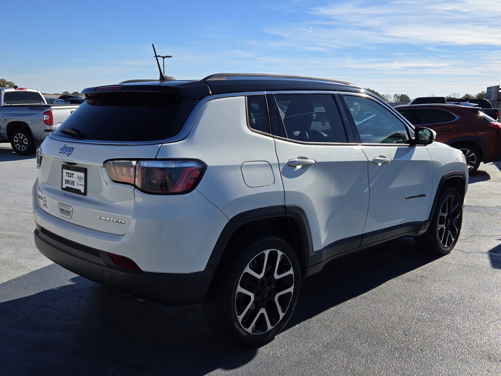 2018 Jeep Compass Limited photo 3