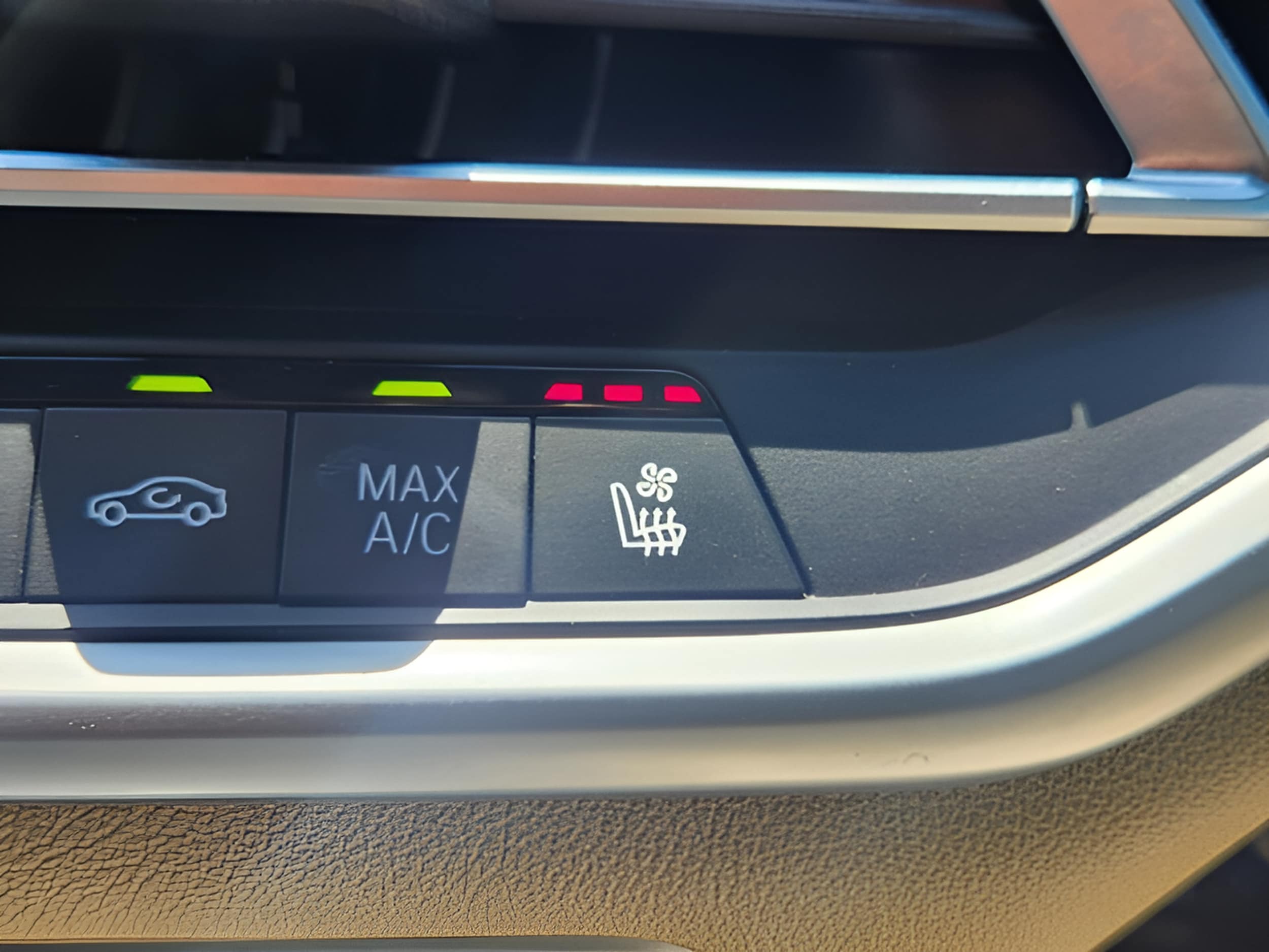 2021 BMW X5 40i - Photo 25