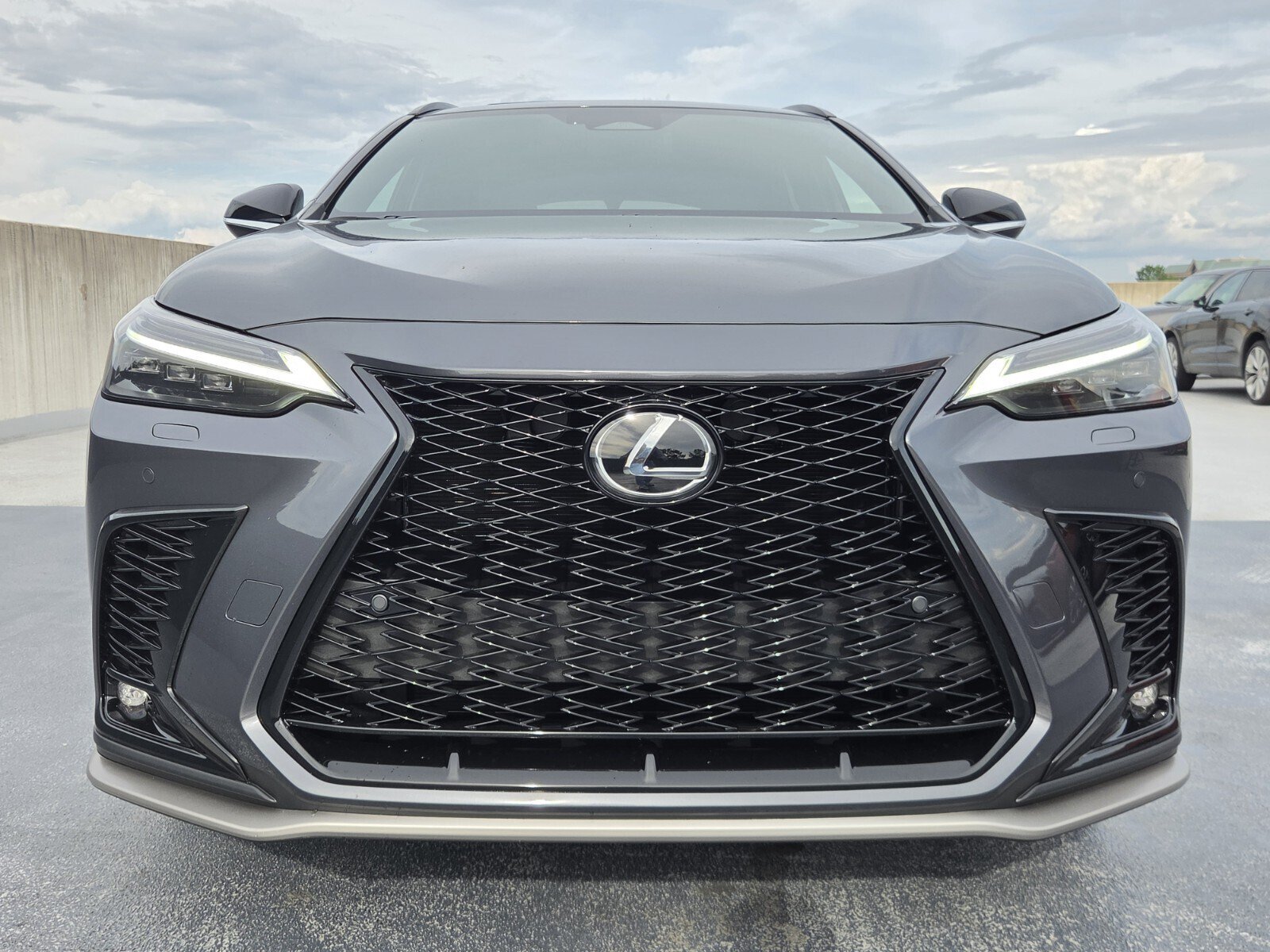 2026 Lexus NX 350 F-Sport - Photo 9