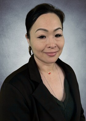 Staff member Nay Kim from ID_e12cf1263e69