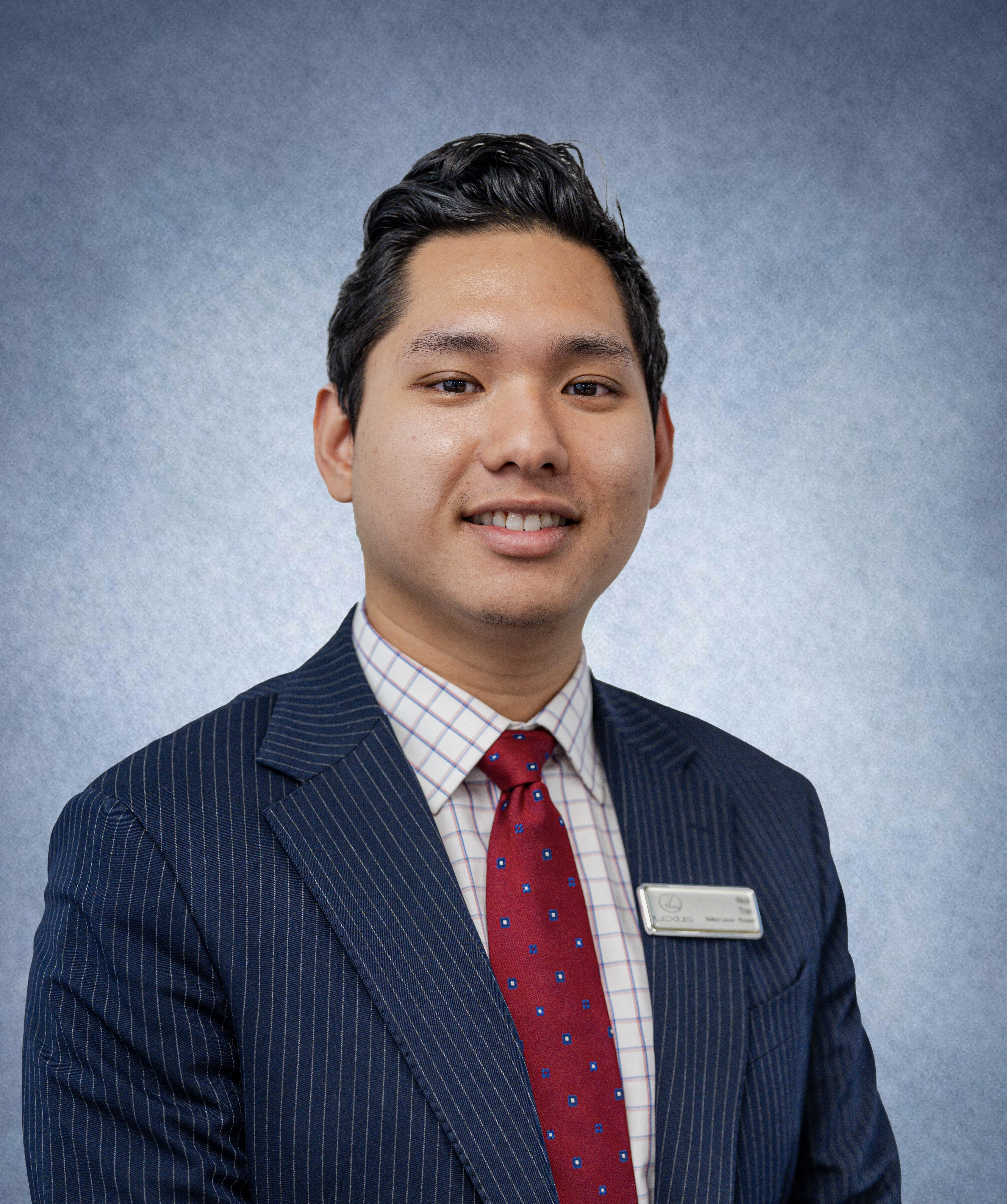 Staff member Nick Tran from ID_e12cf1263e69
