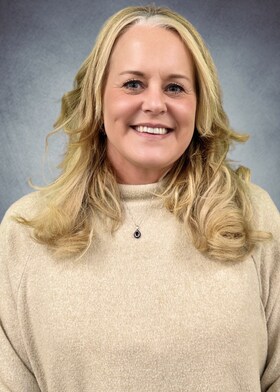 Staff member Kristine Sardisco from ID_e12cf1263e69