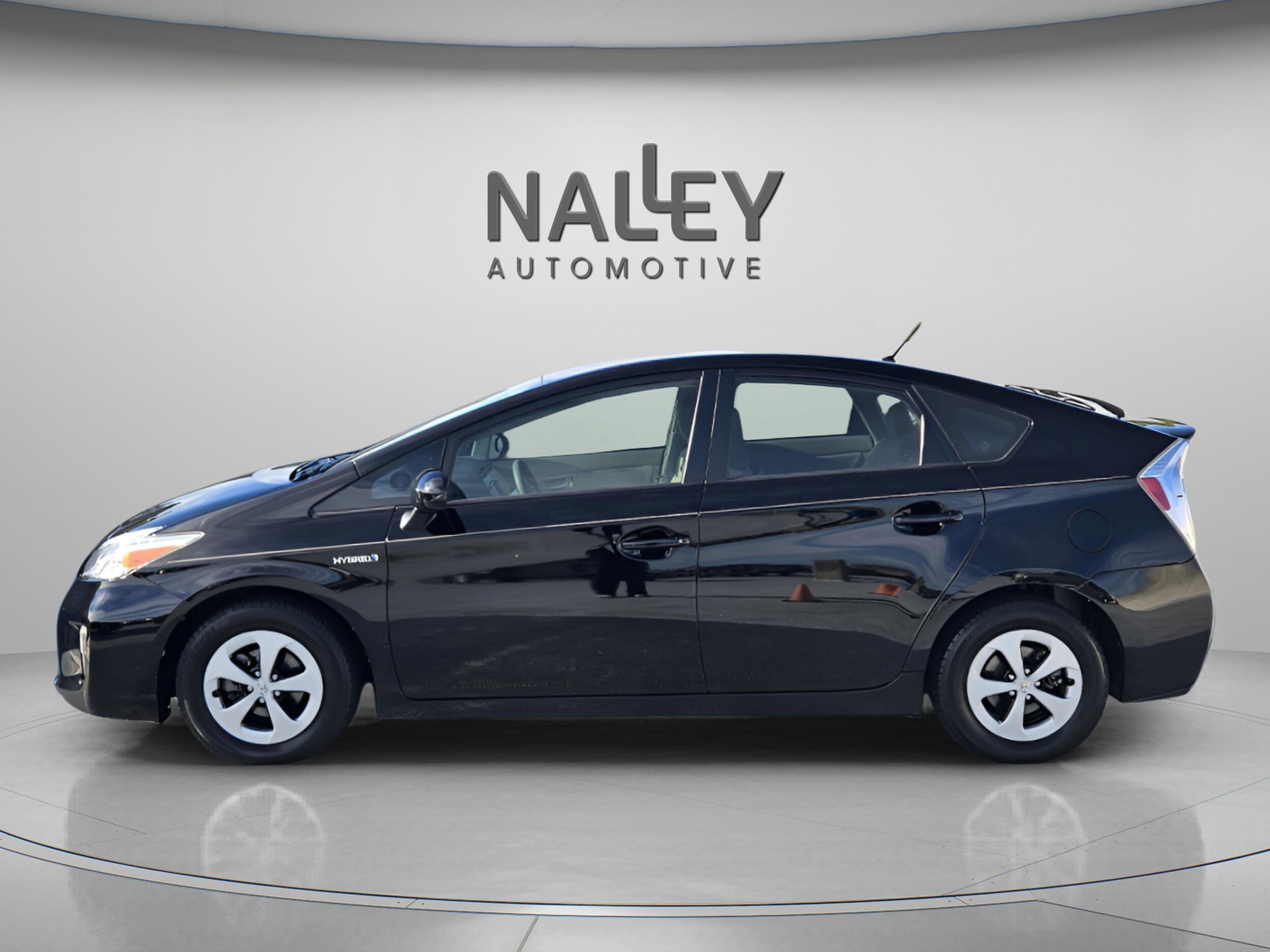 2014 Toyota Prius Two Four photo 2