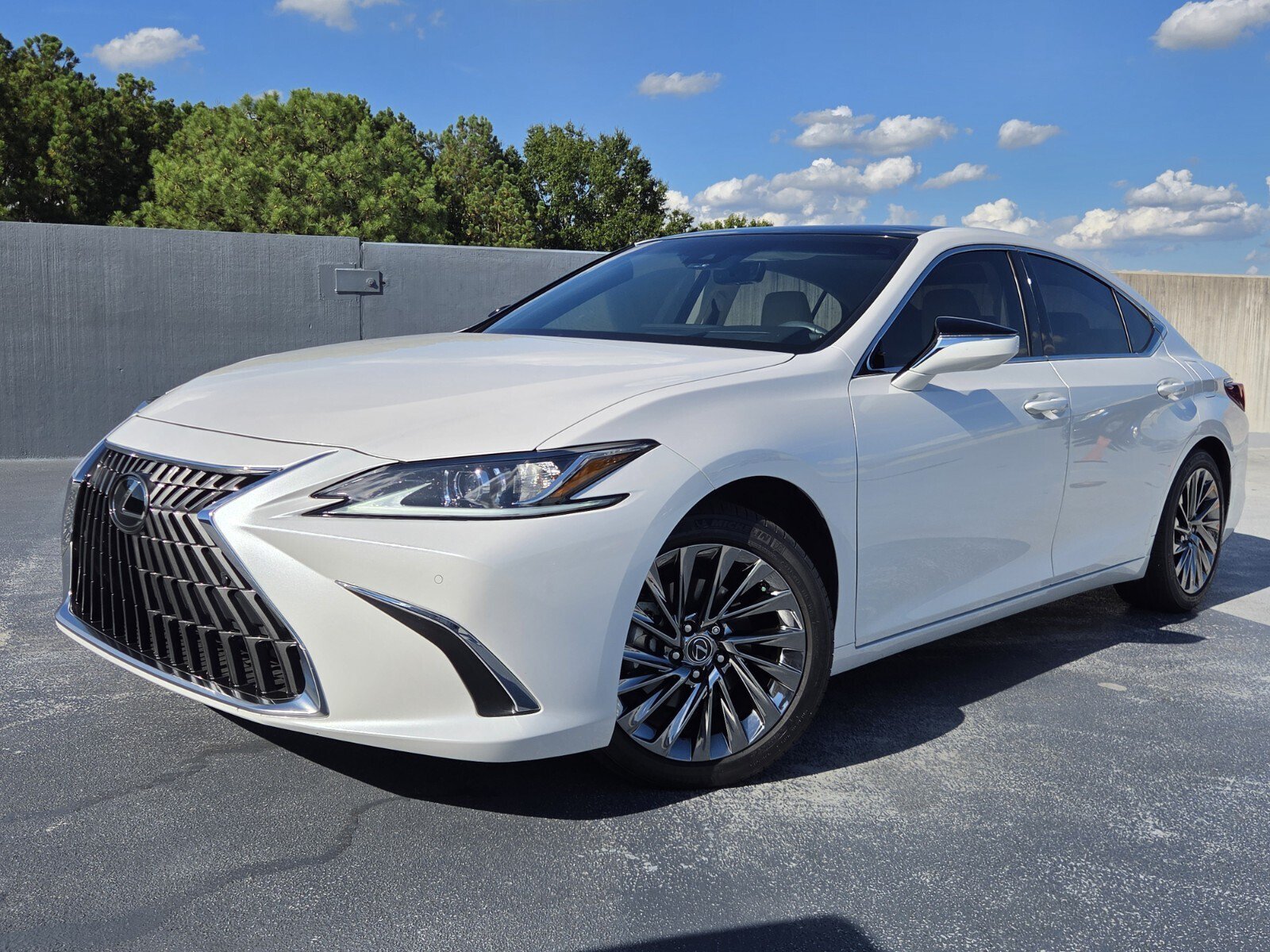 2024 Lexus ES