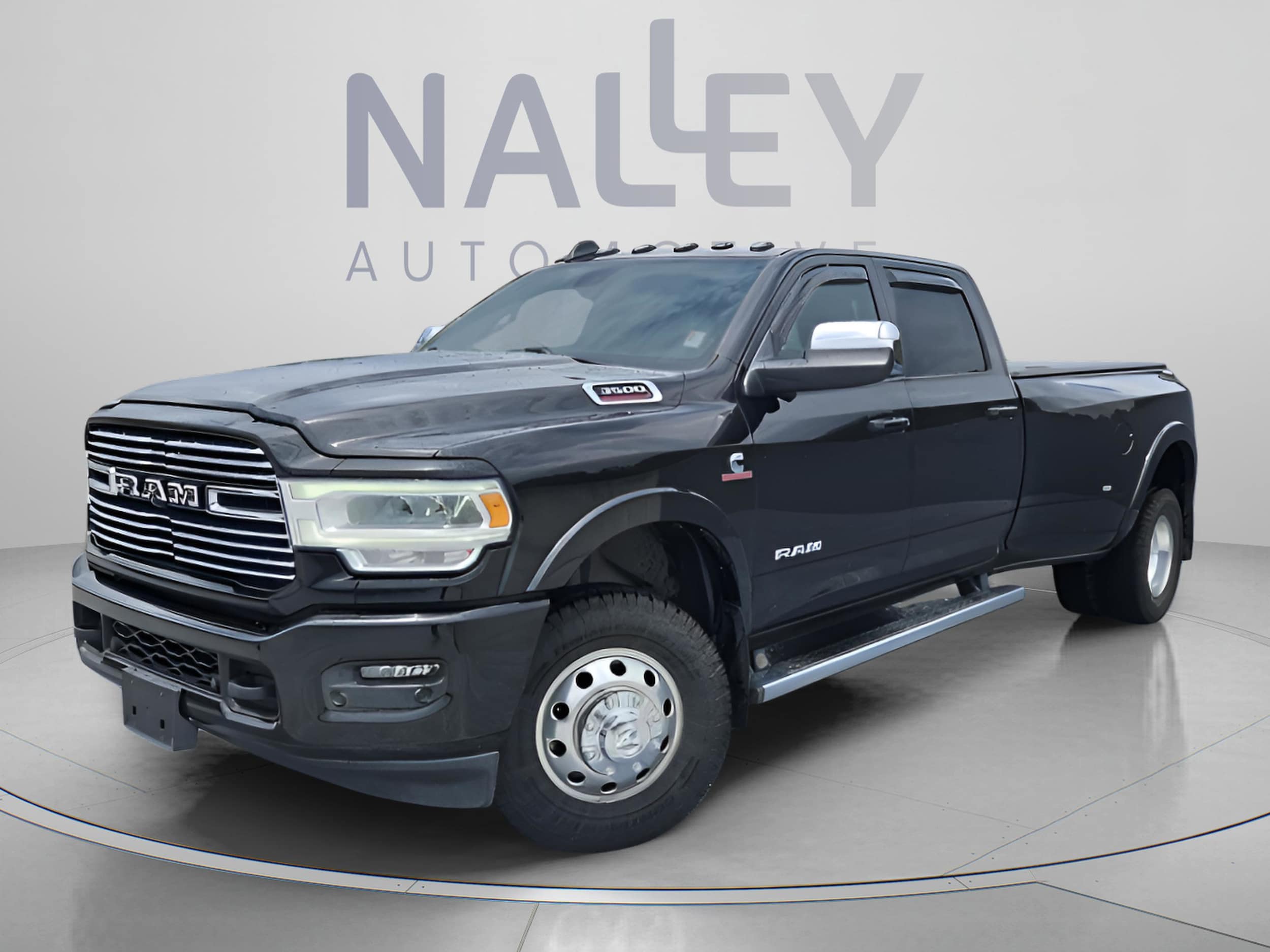 2020 RAM 3500 Laramie 4X4 Crew Cab LWB's photo