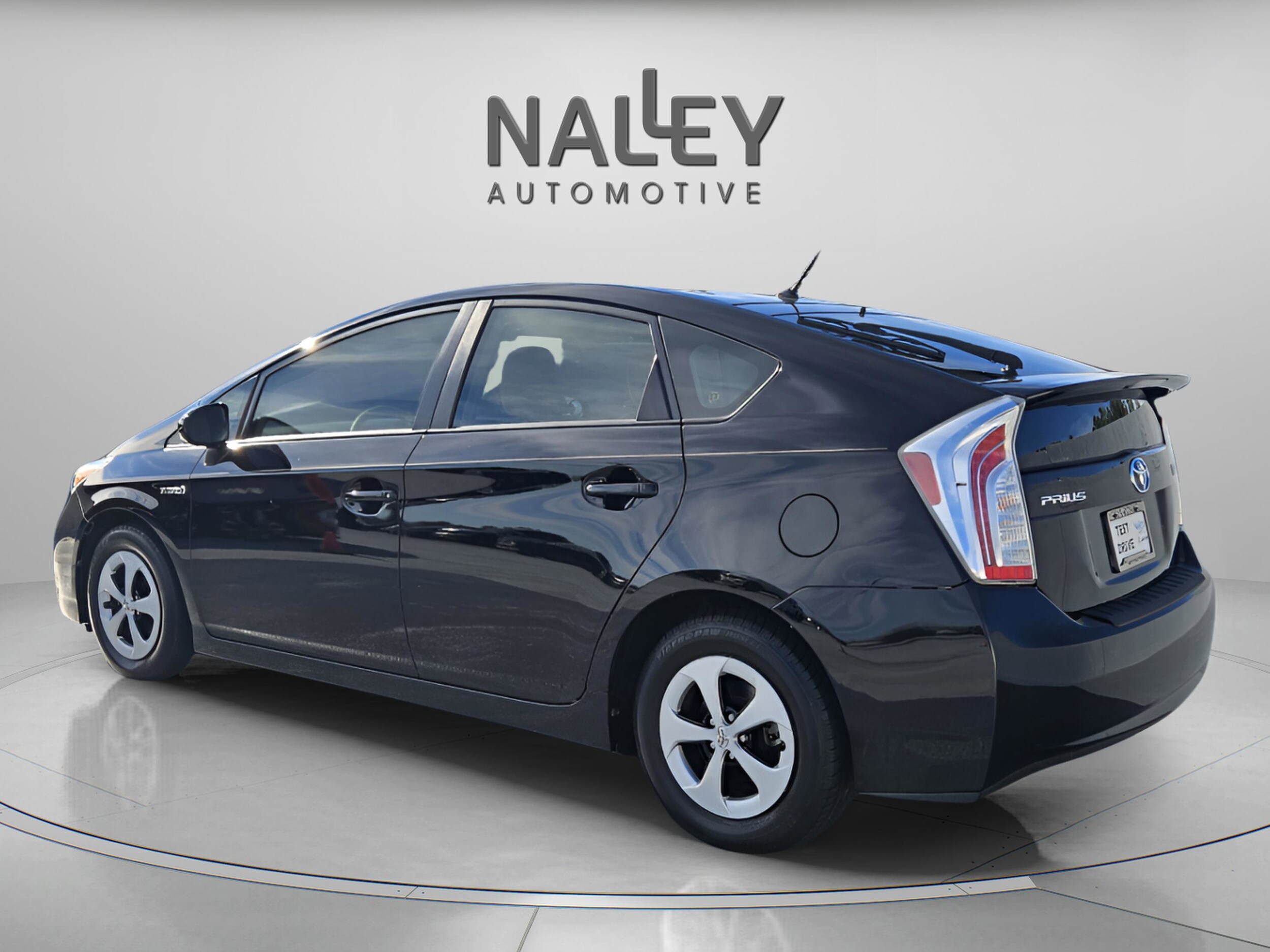 2014 Toyota Prius Two Four photo 3