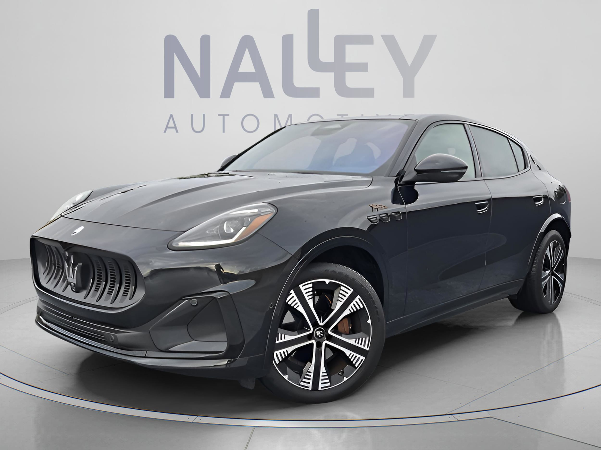2025 Maserati Grecale Folgore's photo