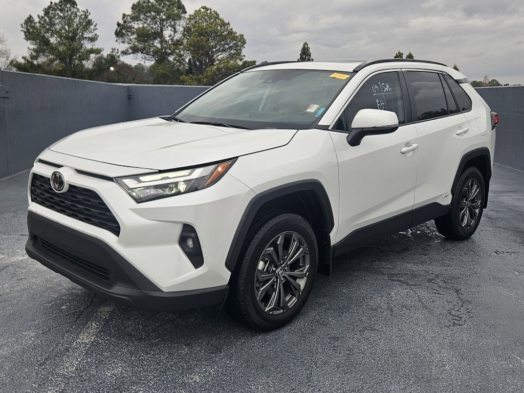 Used 2025 Toyota RAV4 XLE Premium Hybrid XLE Premium AWD
