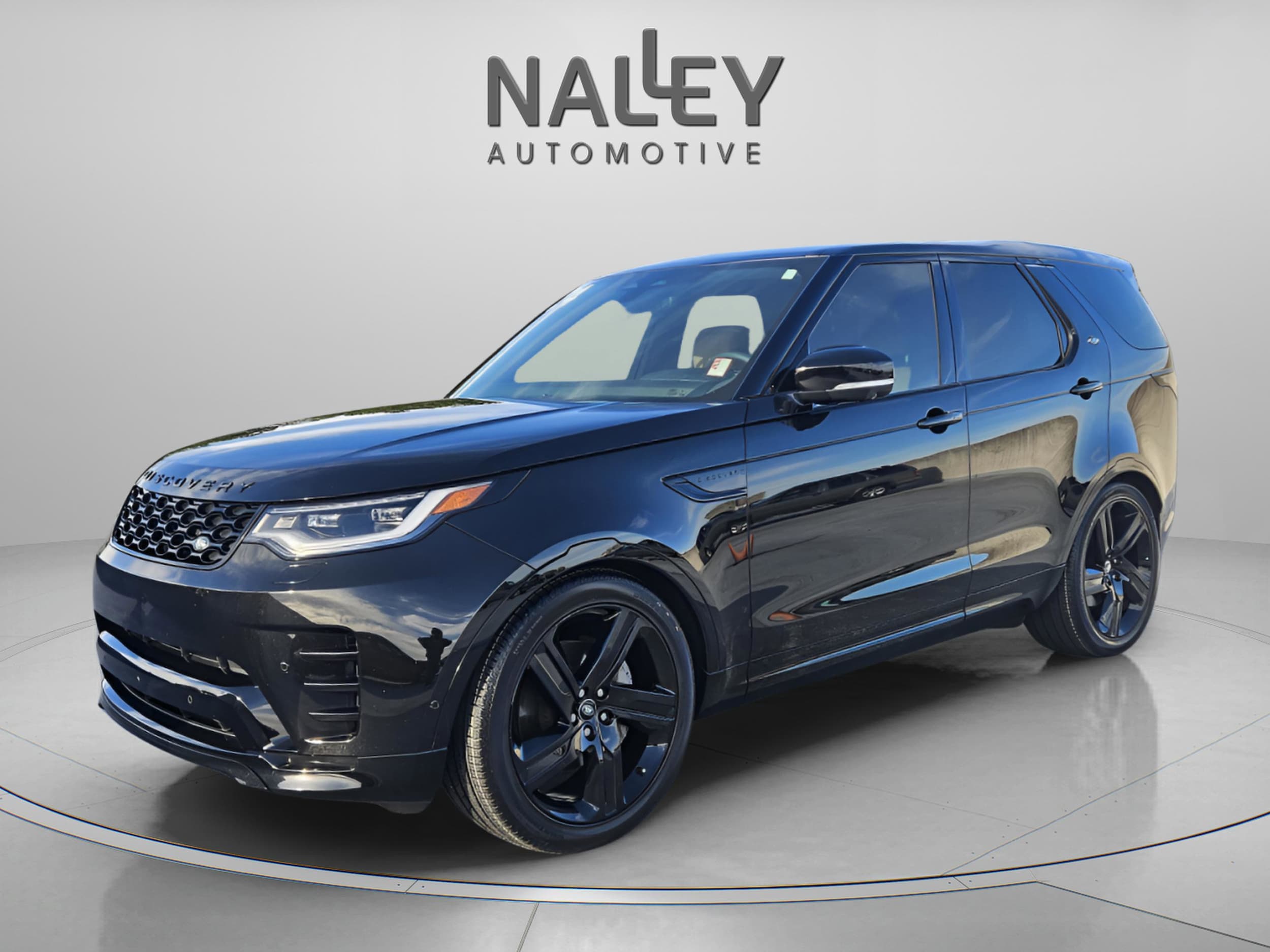 2024 Land Rover Discovery Dynamic SE's photo