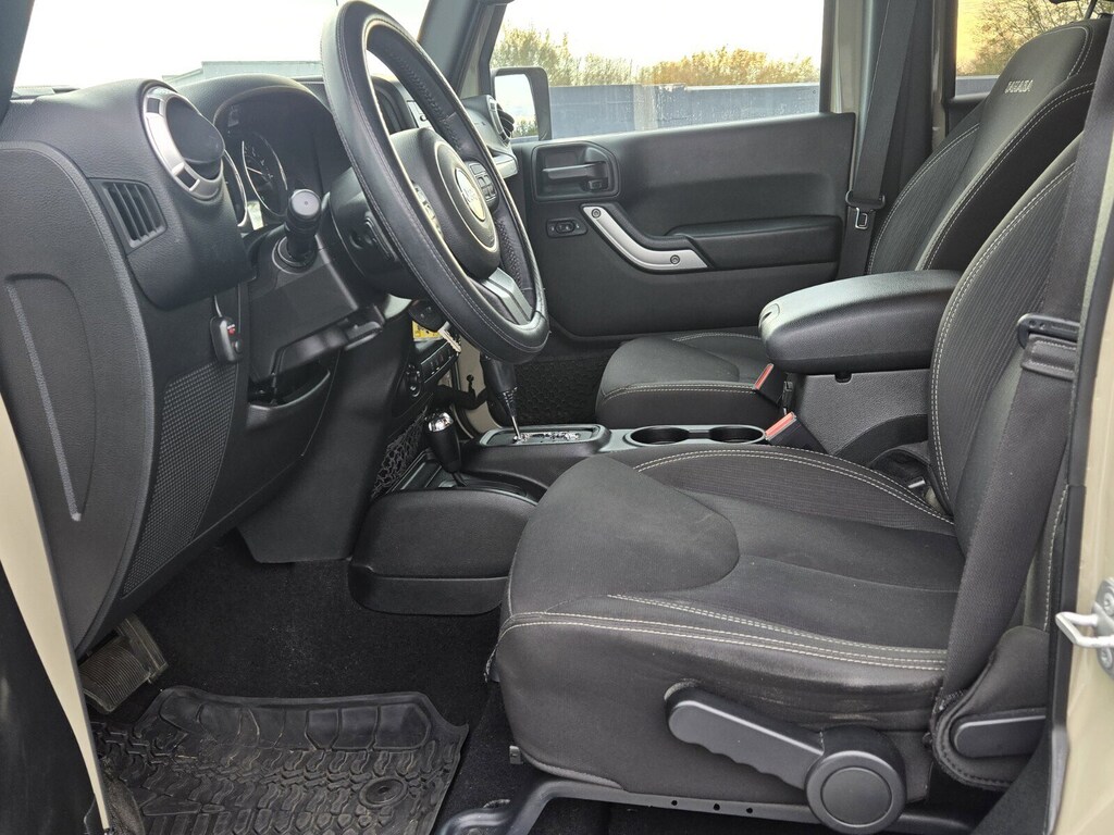 Used 2018 Jeep Wrangler JK Unlimited Unlimited Sahara Sahara 4x4