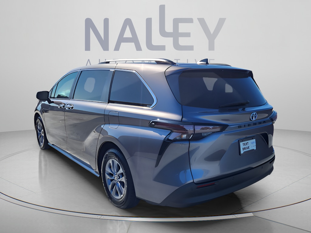 Used 2024 Toyota Sienna XLE