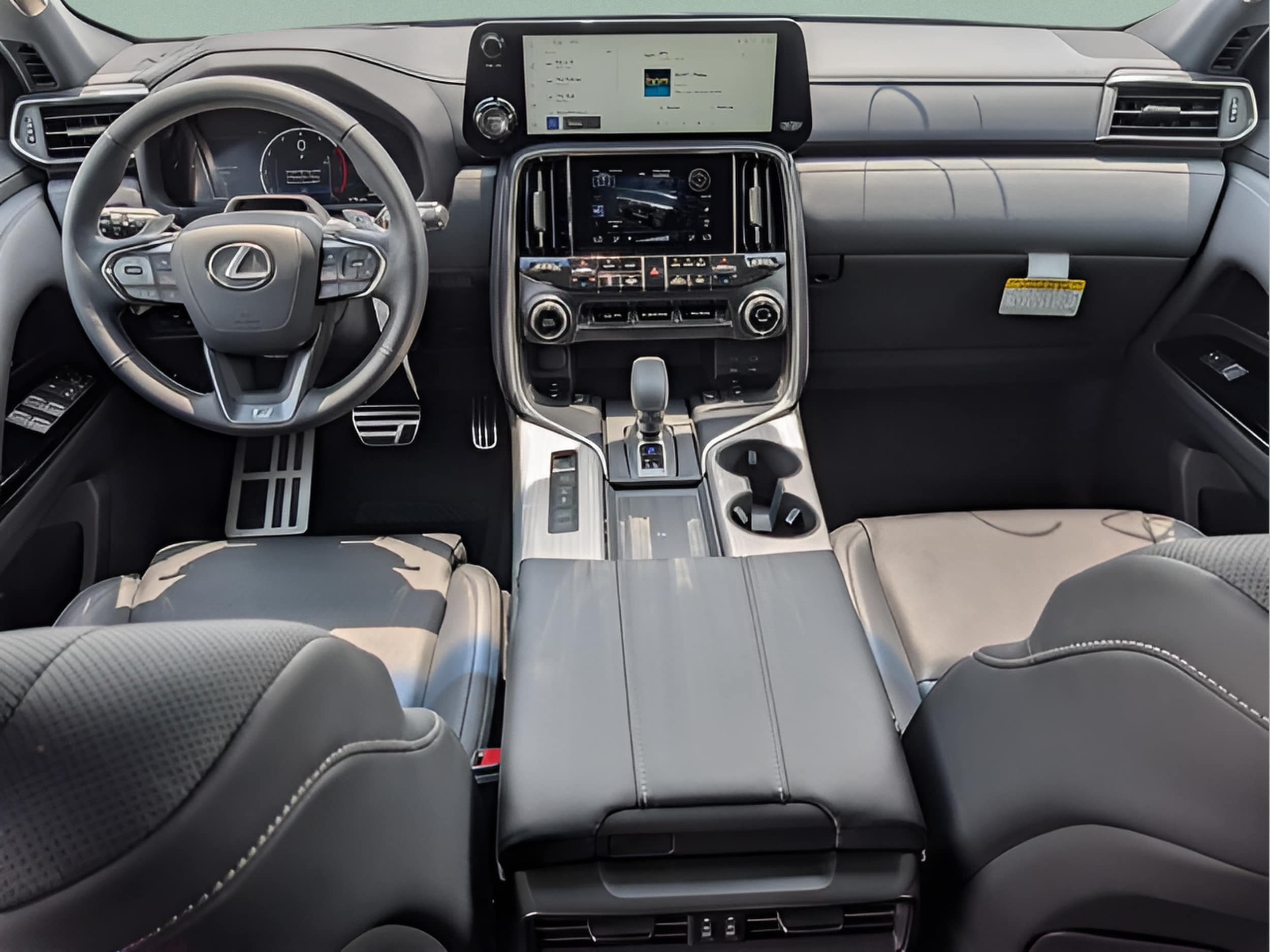 2026 Lexus LX 700h F-Sport - Photo 12