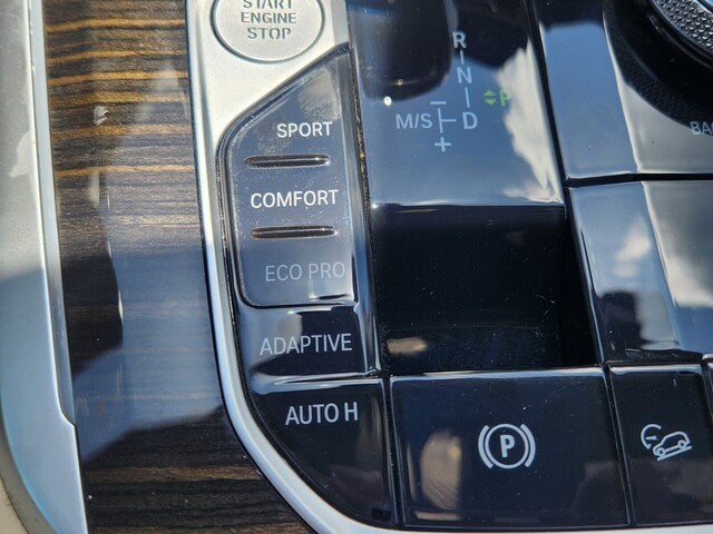 2021 BMW X5 40i - Photo 27