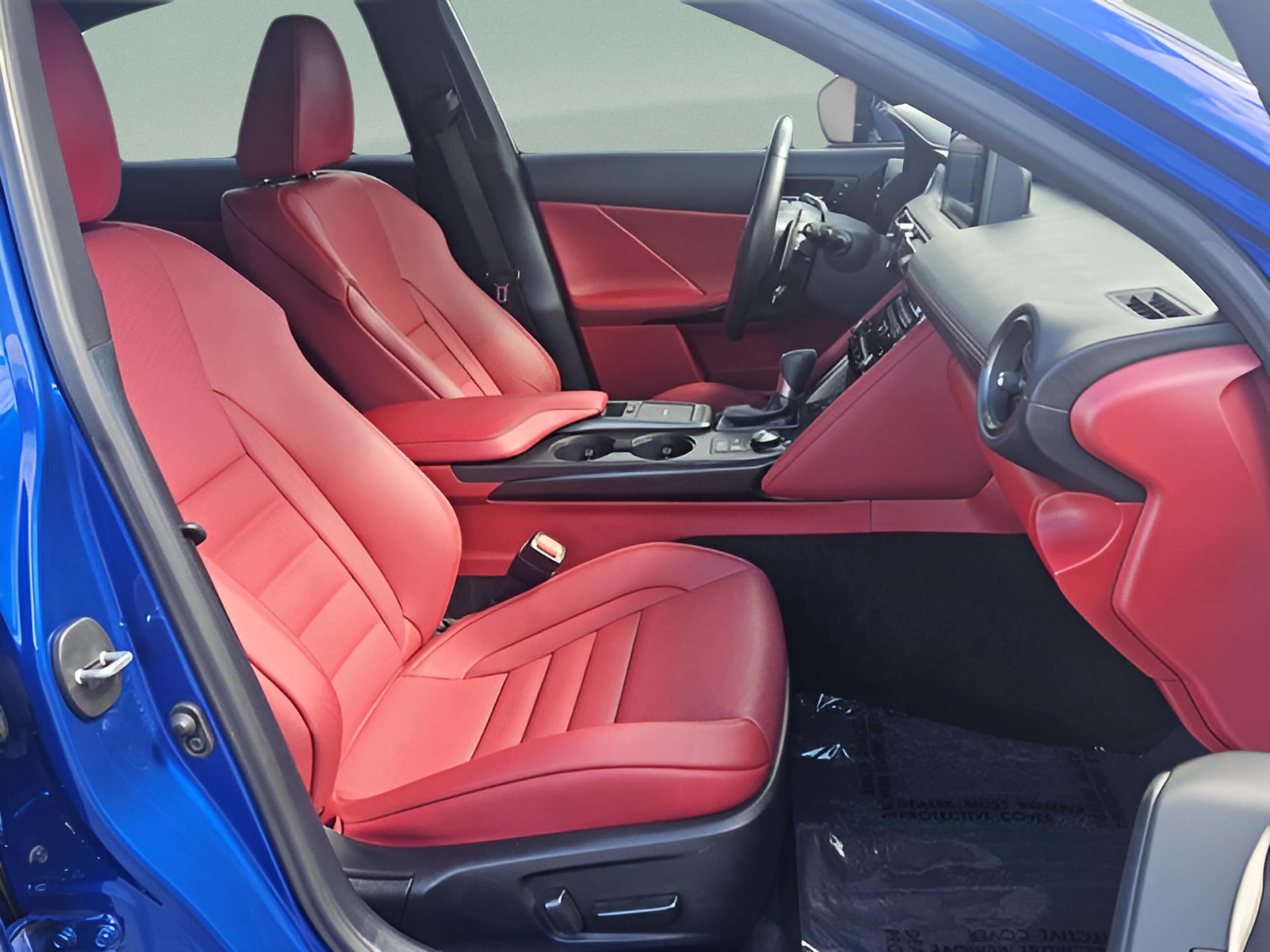 2023 Lexus IS 350 F SPORT - Photo 16