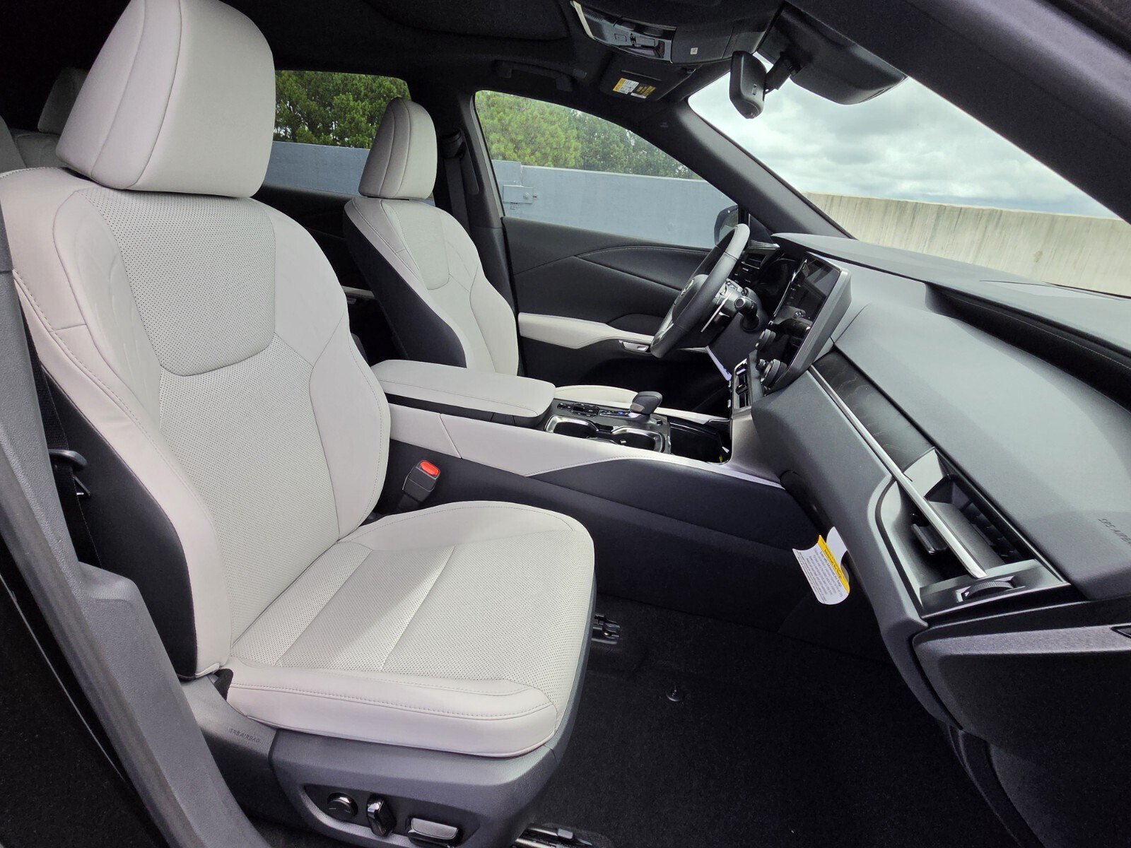 2026 Lexus RX 350 F-Sport - Photo 20