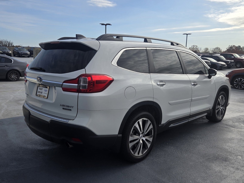 Used 2019 Subaru Ascent Touring 2.4T Touring 7-Passenger