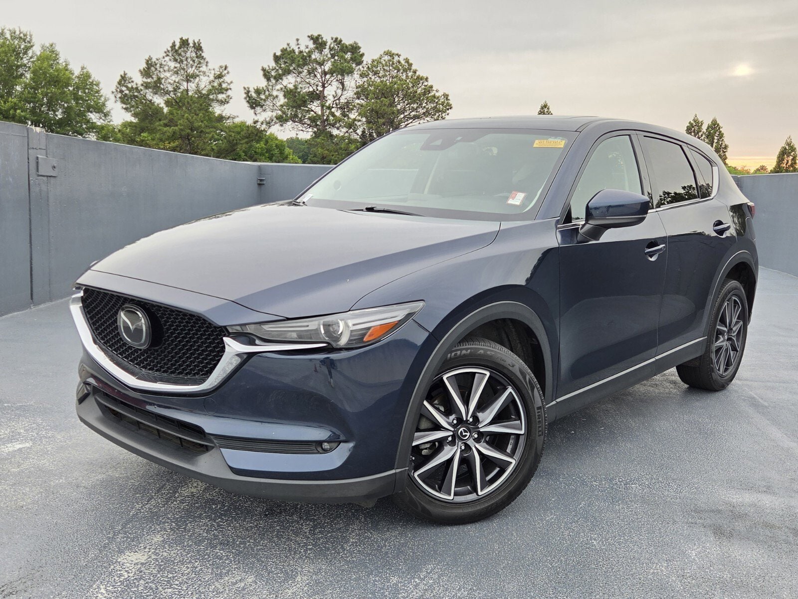 2018 Mazda CX-5 Grand Touring auto's photo