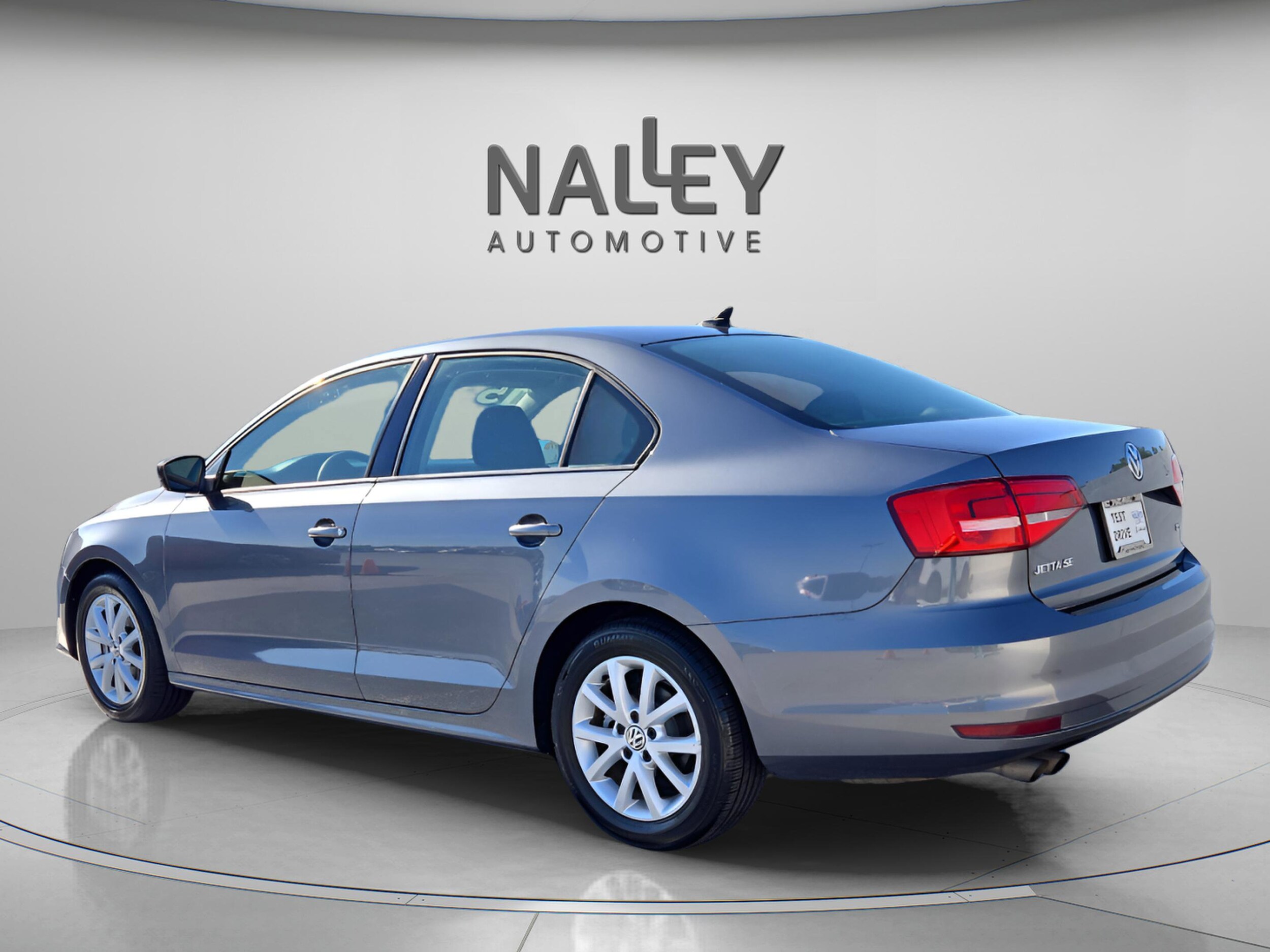 2015 Volkswagen Jetta 1.8T SE photo 3
