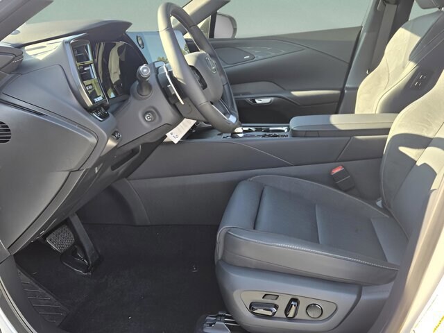2026 Lexus RX 450h+ Luxury - Photo 10