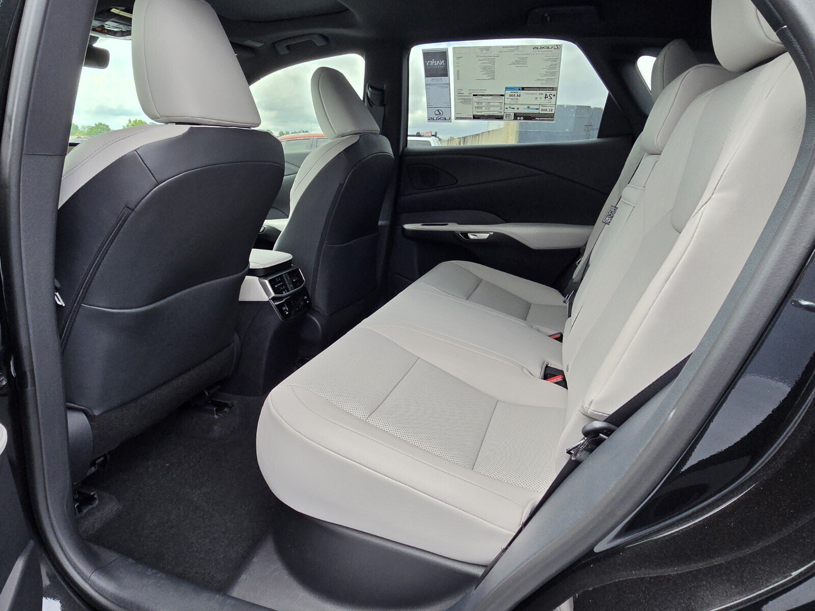 2026 Lexus RX 350 F-Sport - Photo 15