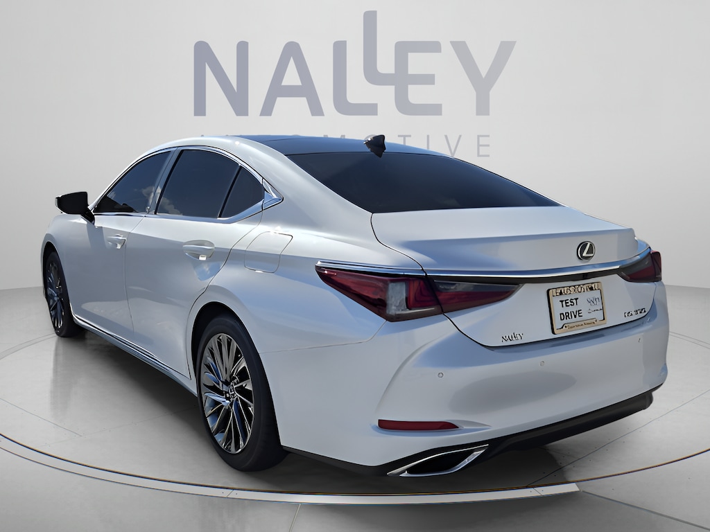 Used 2024 Lexus ES 350 Luxury