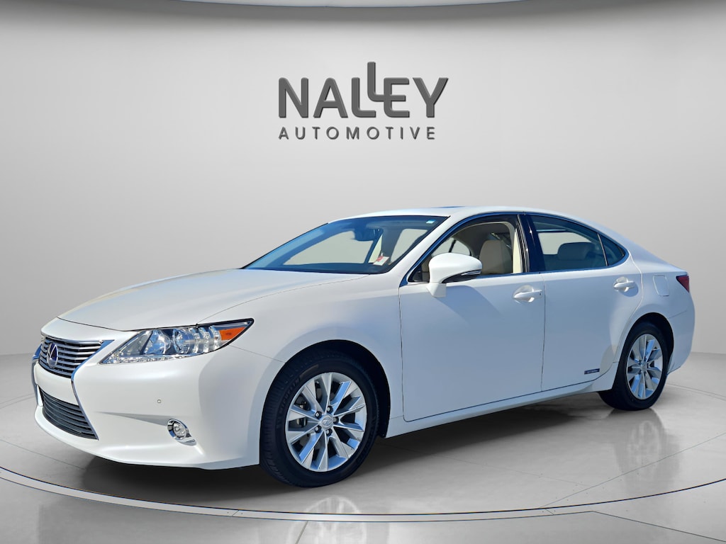 Used 2015 Lexus ES 300h 300h Luxury Sedan