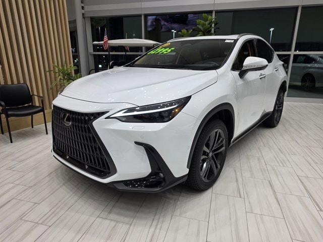 2026 Lexus NX PHEV 450h+'s photo