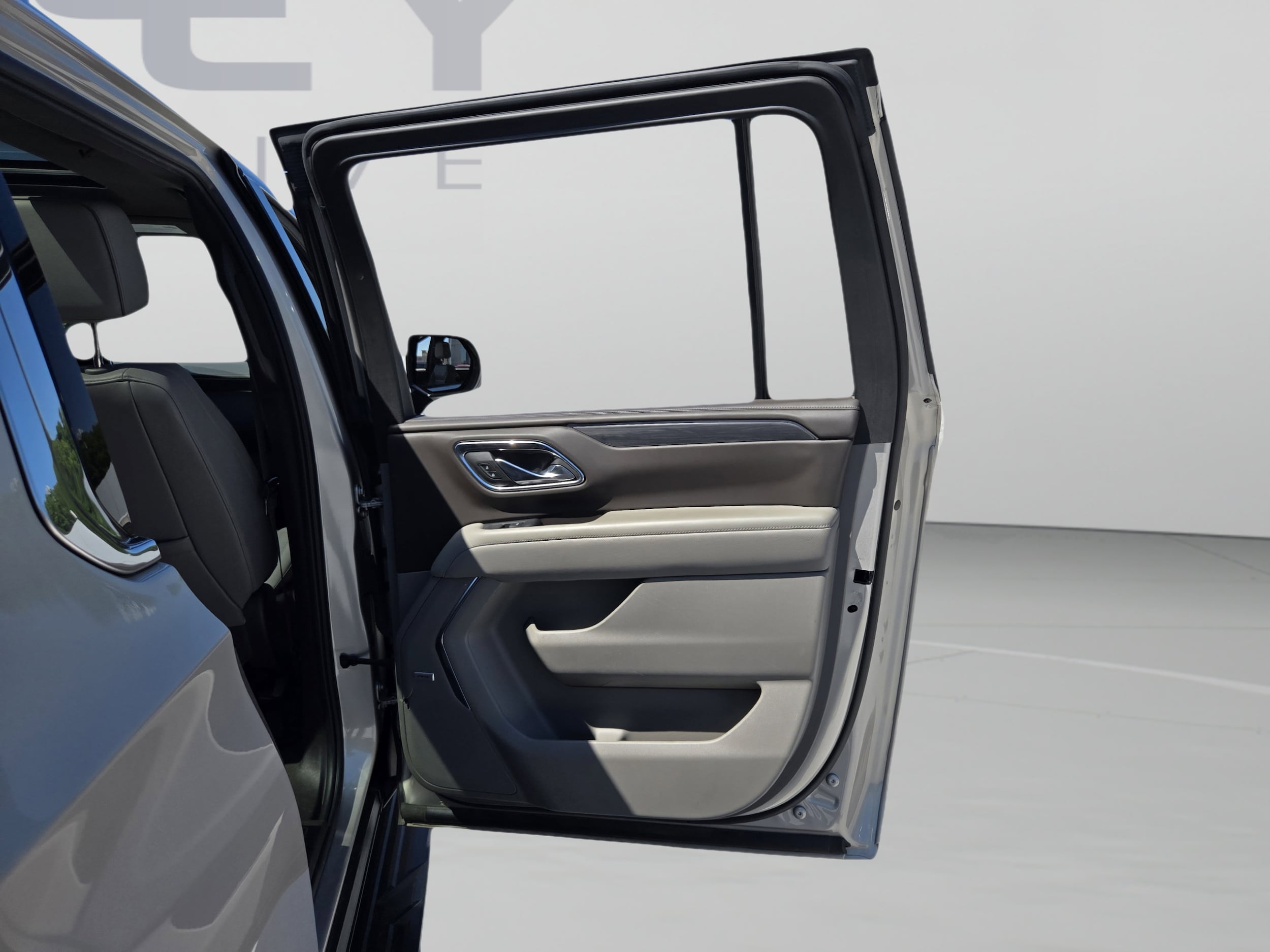 2023 GMC Yukon XL SLT - Photo 24