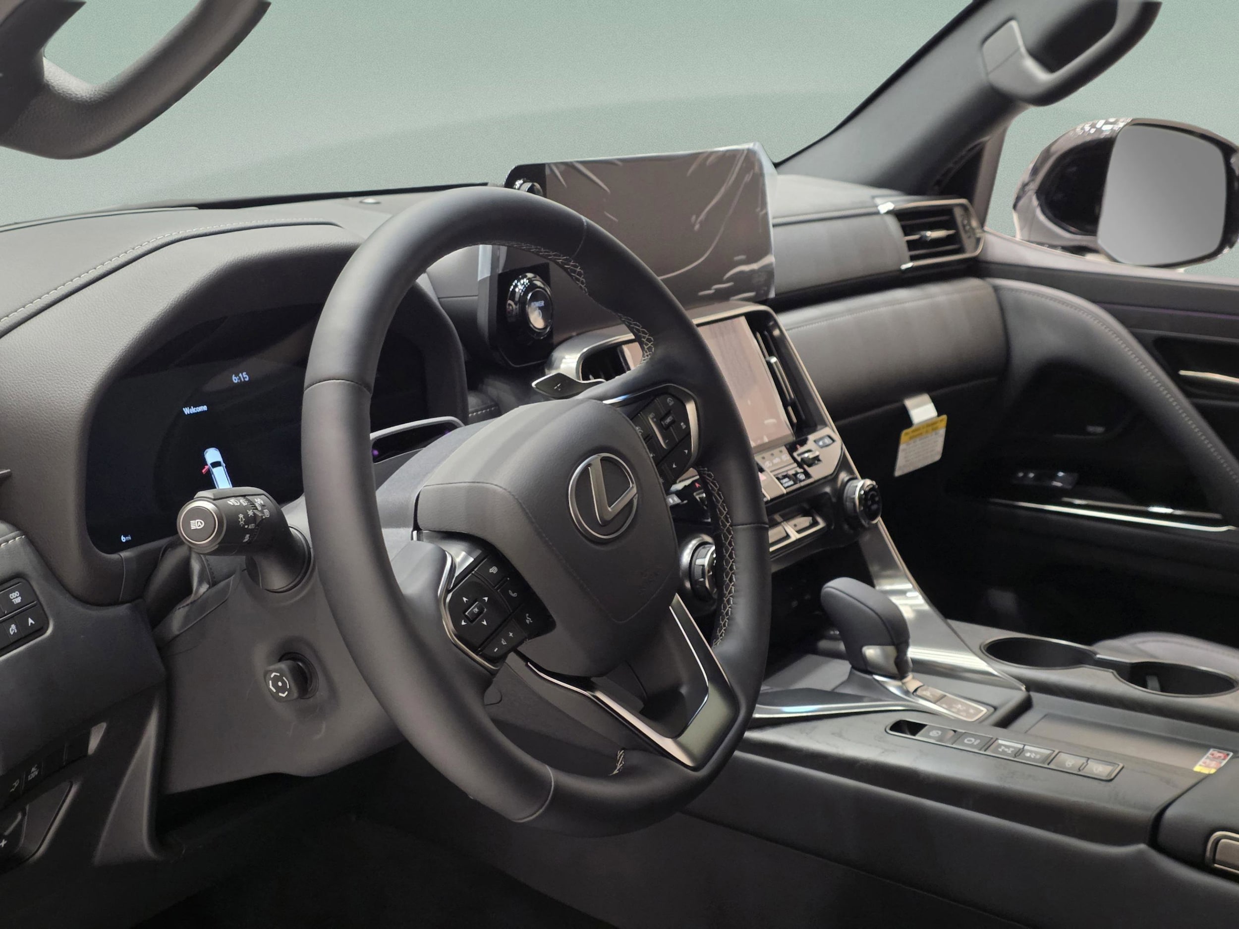 2026 Lexus LX 700h Overtrail - Photo 11