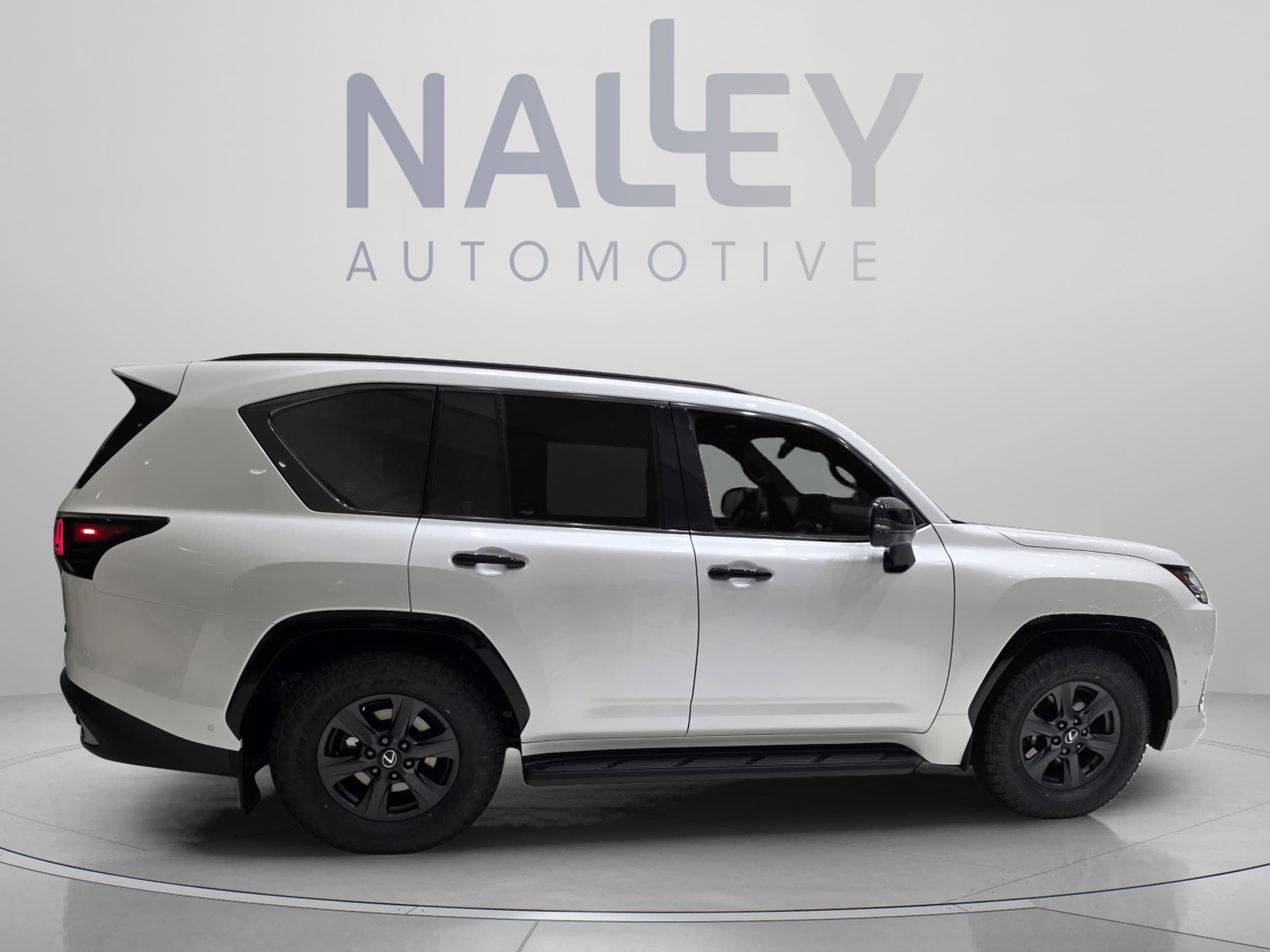 2026 Lexus LX 700h Overtrail - Photo 6