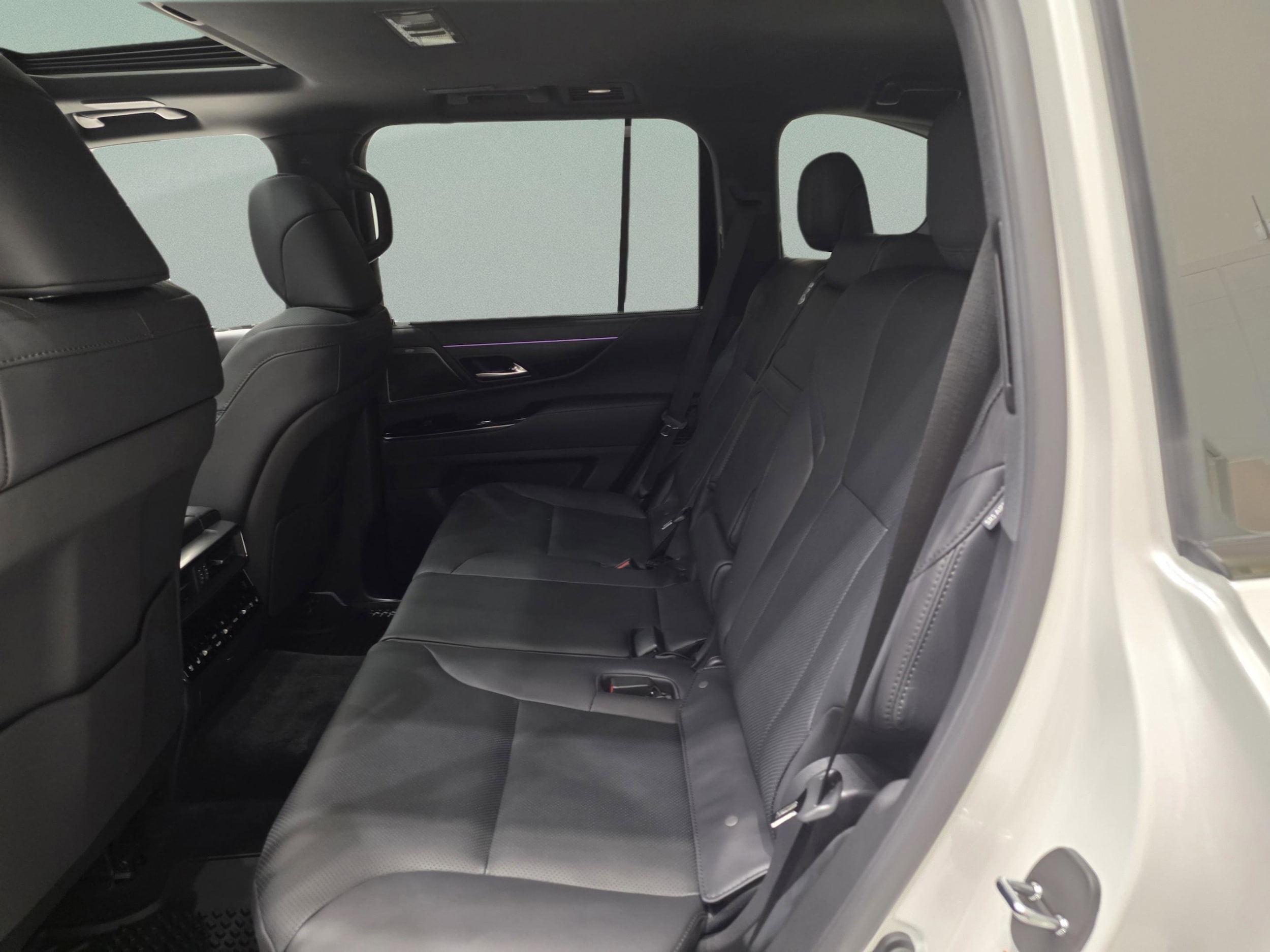 2026 Lexus LX 700h Overtrail - Photo 18