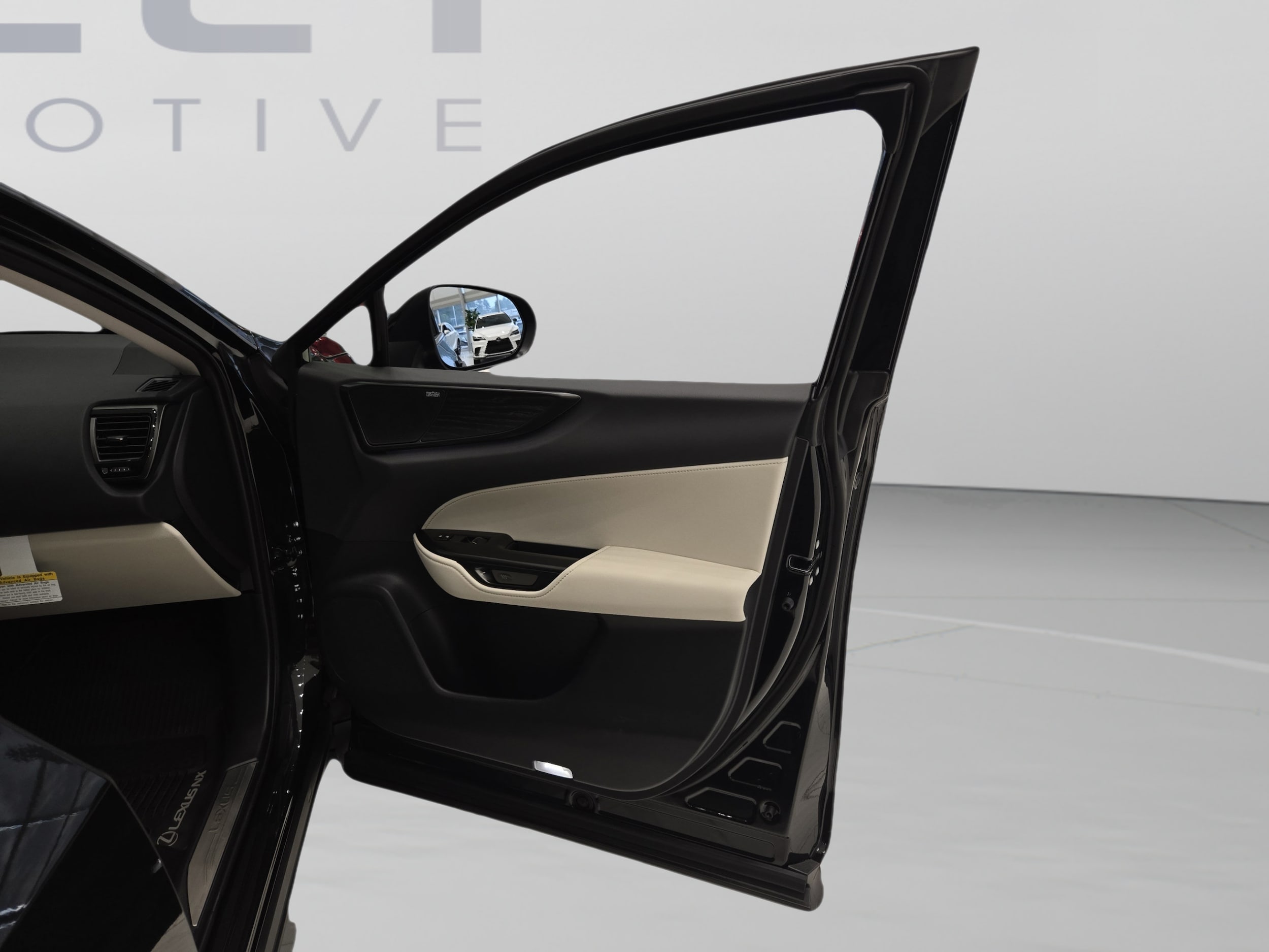 2026 Lexus NX 450h+ Luxury - Photo 23