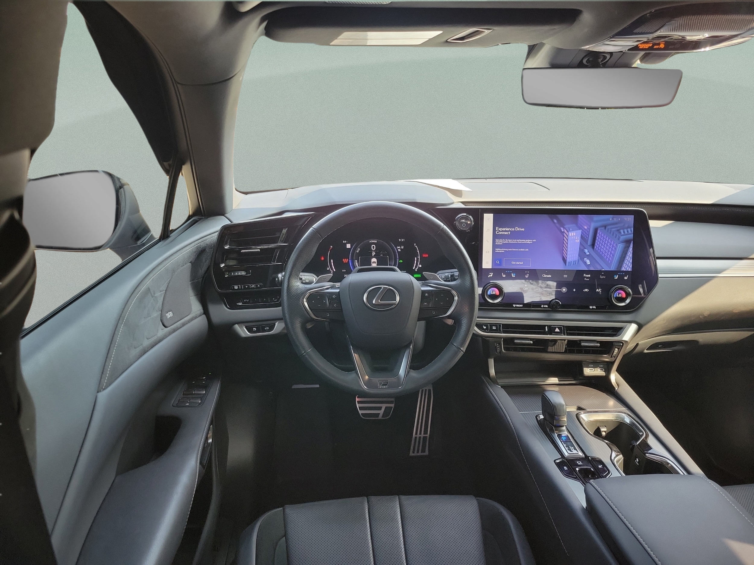 2023 Lexus RX Hybrid 500h - Photo 22