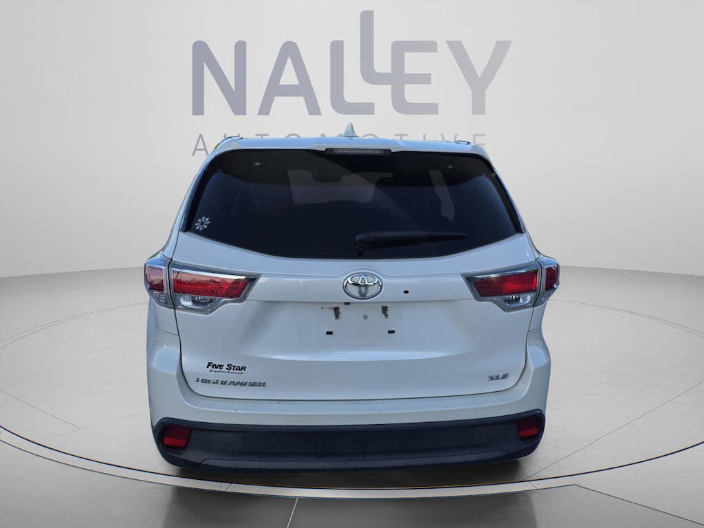 Used 2016 Toyota Highlander XLE V6 SUV