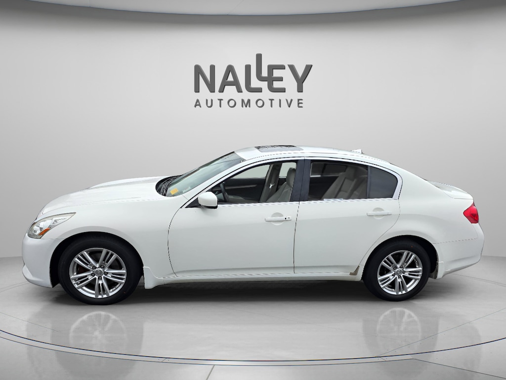 Used 2011 INFINITI G37x Base Sedan