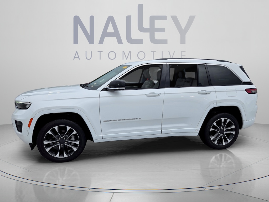 Used 2023 Jeep Grand Cherokee Overland