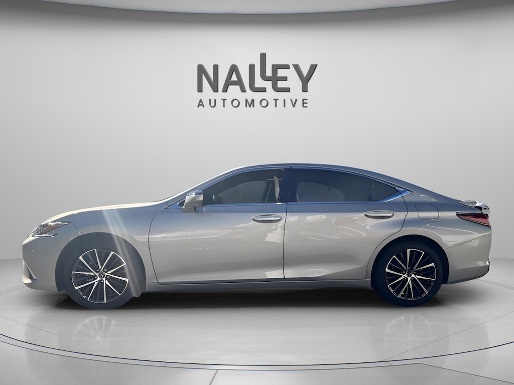 Used 2025 Lexus ES 300h Base Sedan