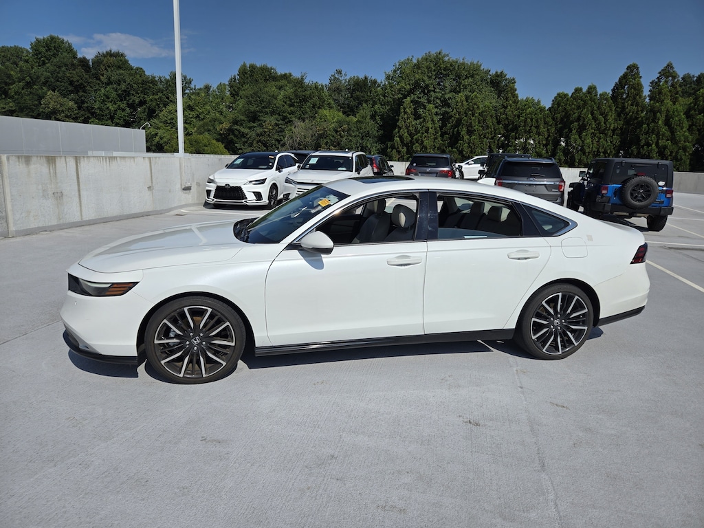 Used 2023 Honda Accord Hybrid Touring
