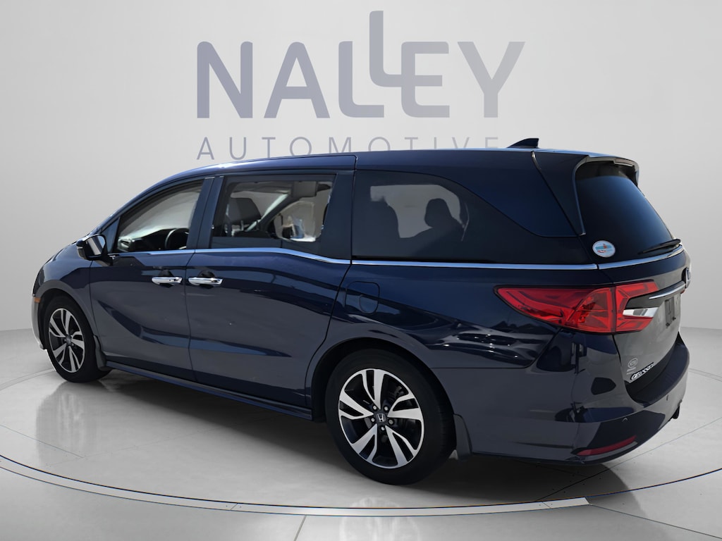 Used 2022 Honda Odyssey Touring Van