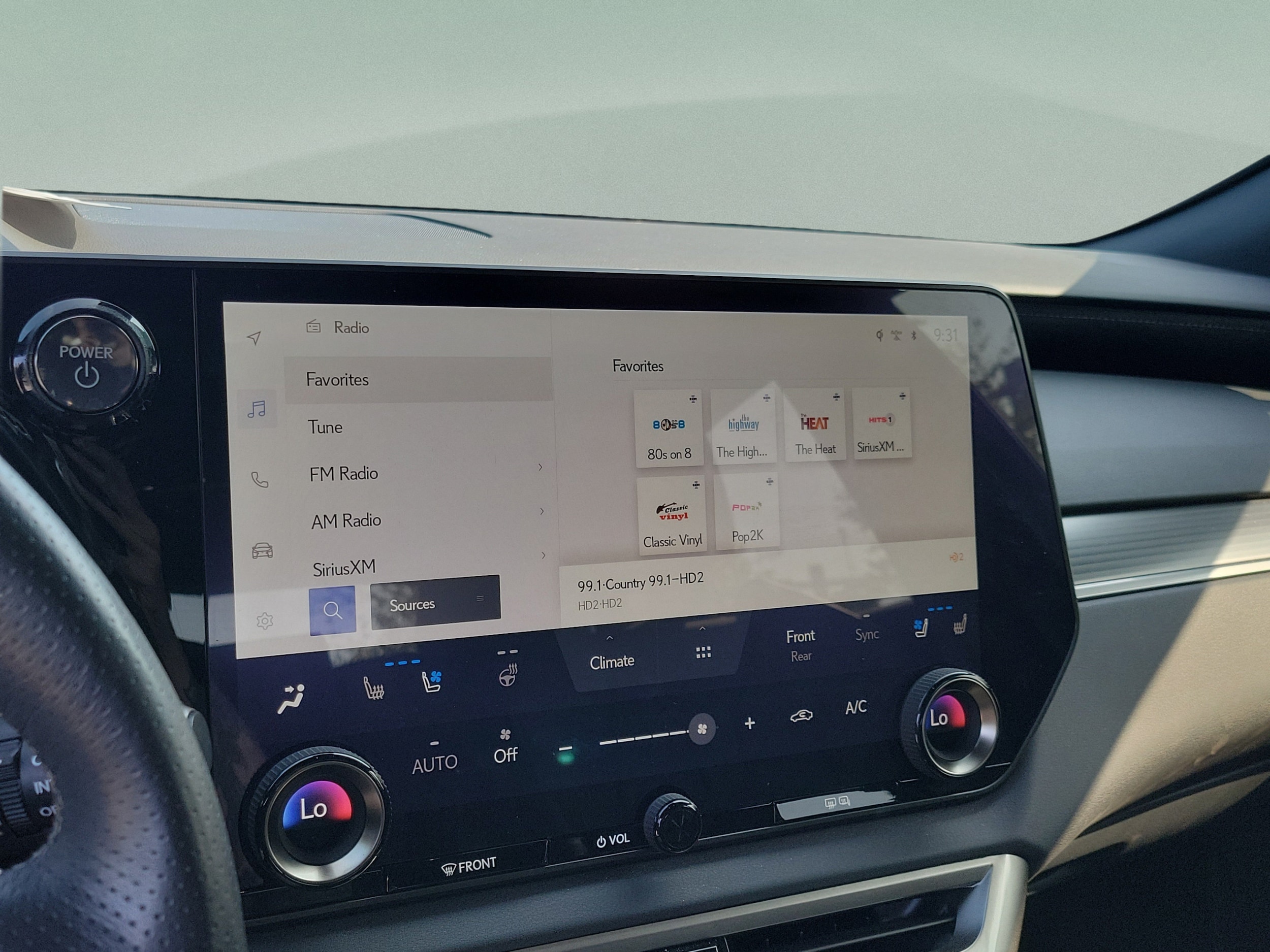 2023 Lexus RX Hybrid 500h - Photo 18