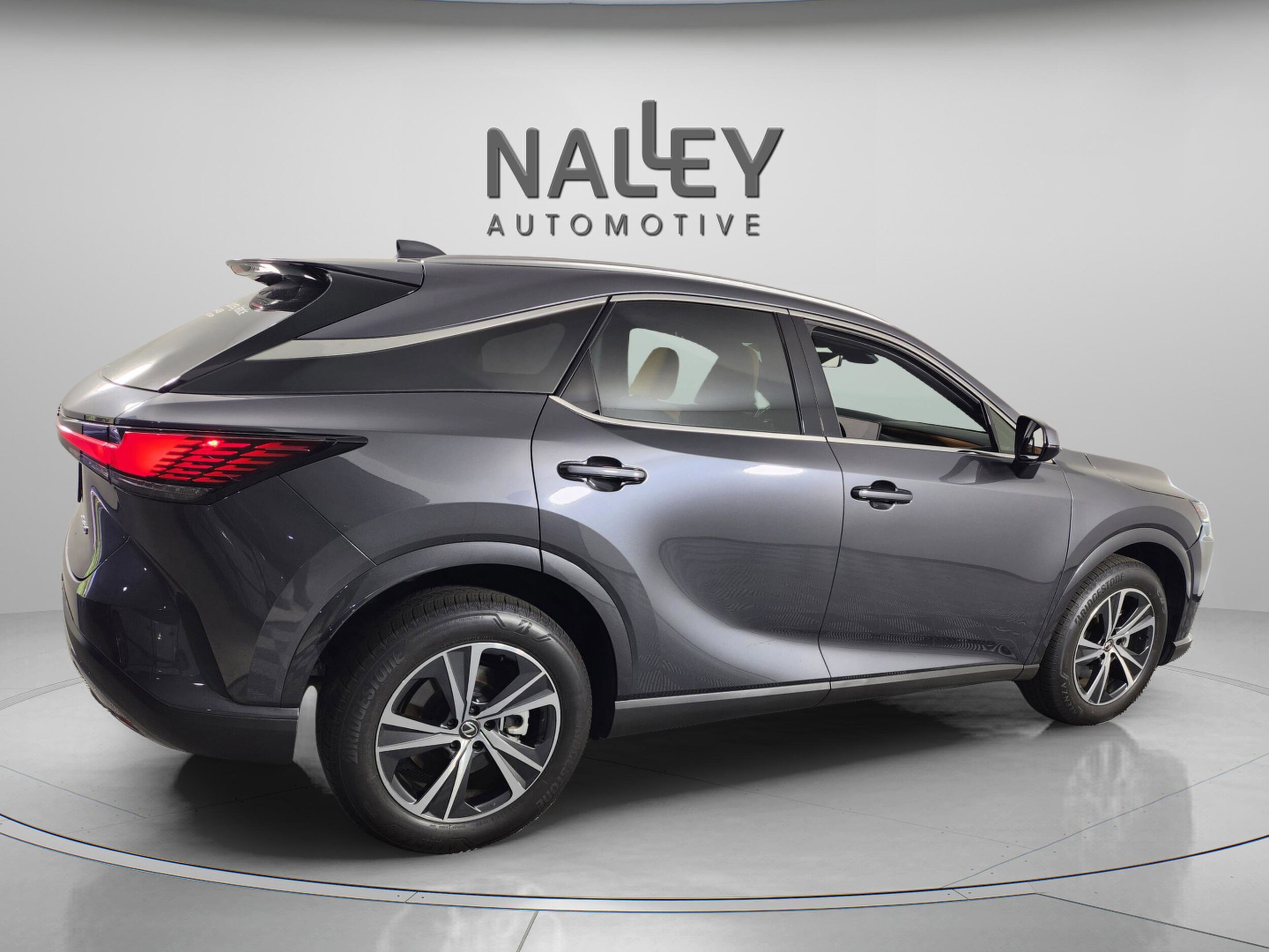 2025 Lexus RX 350 Premium photo 2