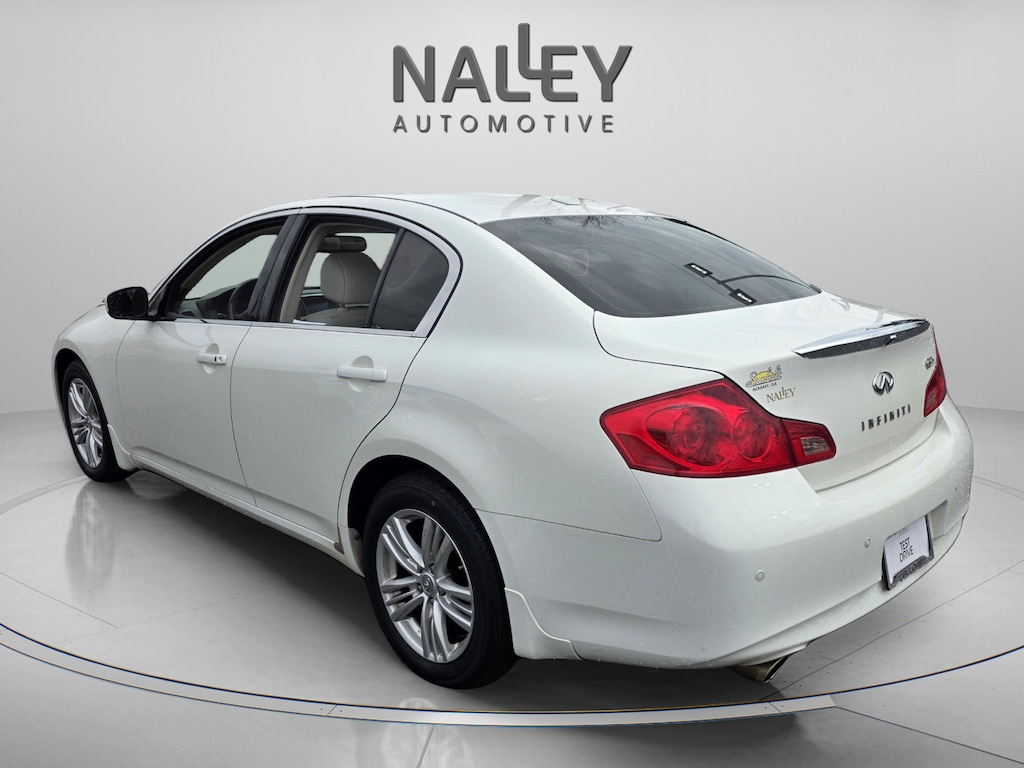 Used 2011 INFINITI G37x Base Sedan