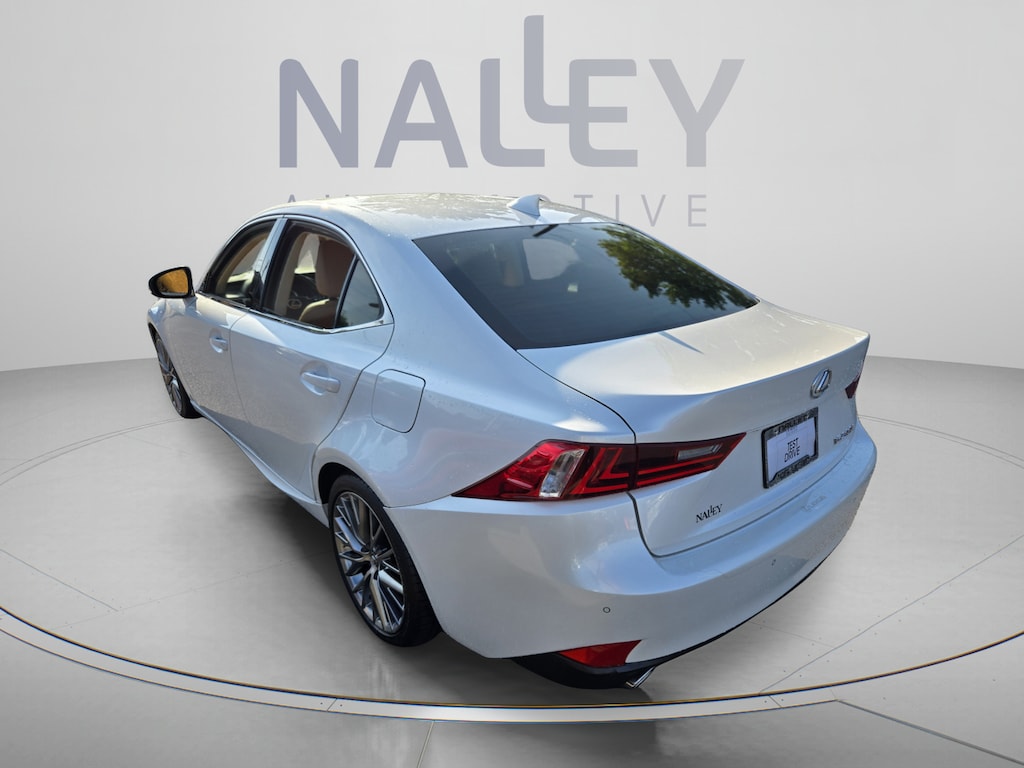 Used 2016 Lexus 200t