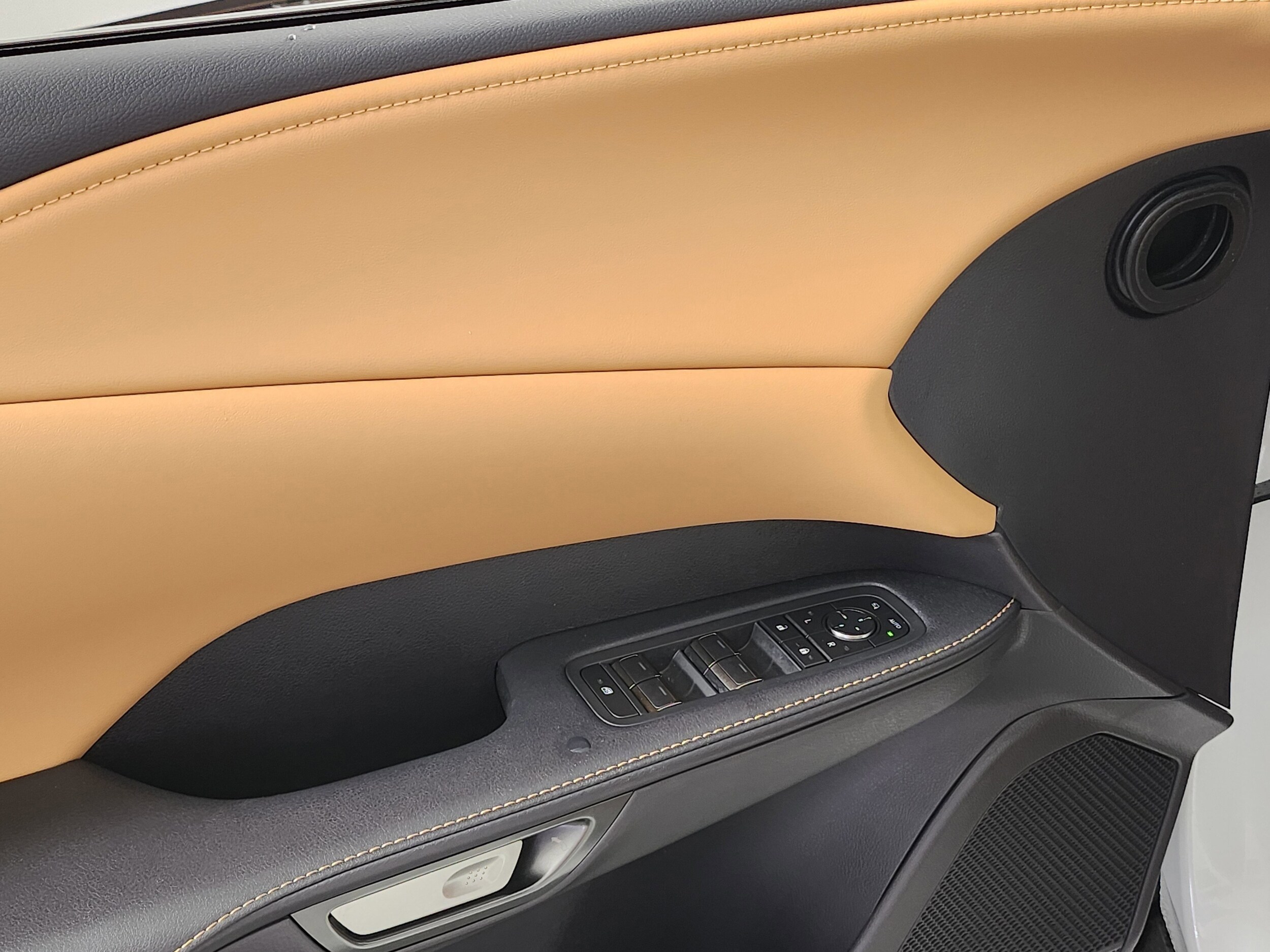 2025 Lexus RX 350 Premium photo 2