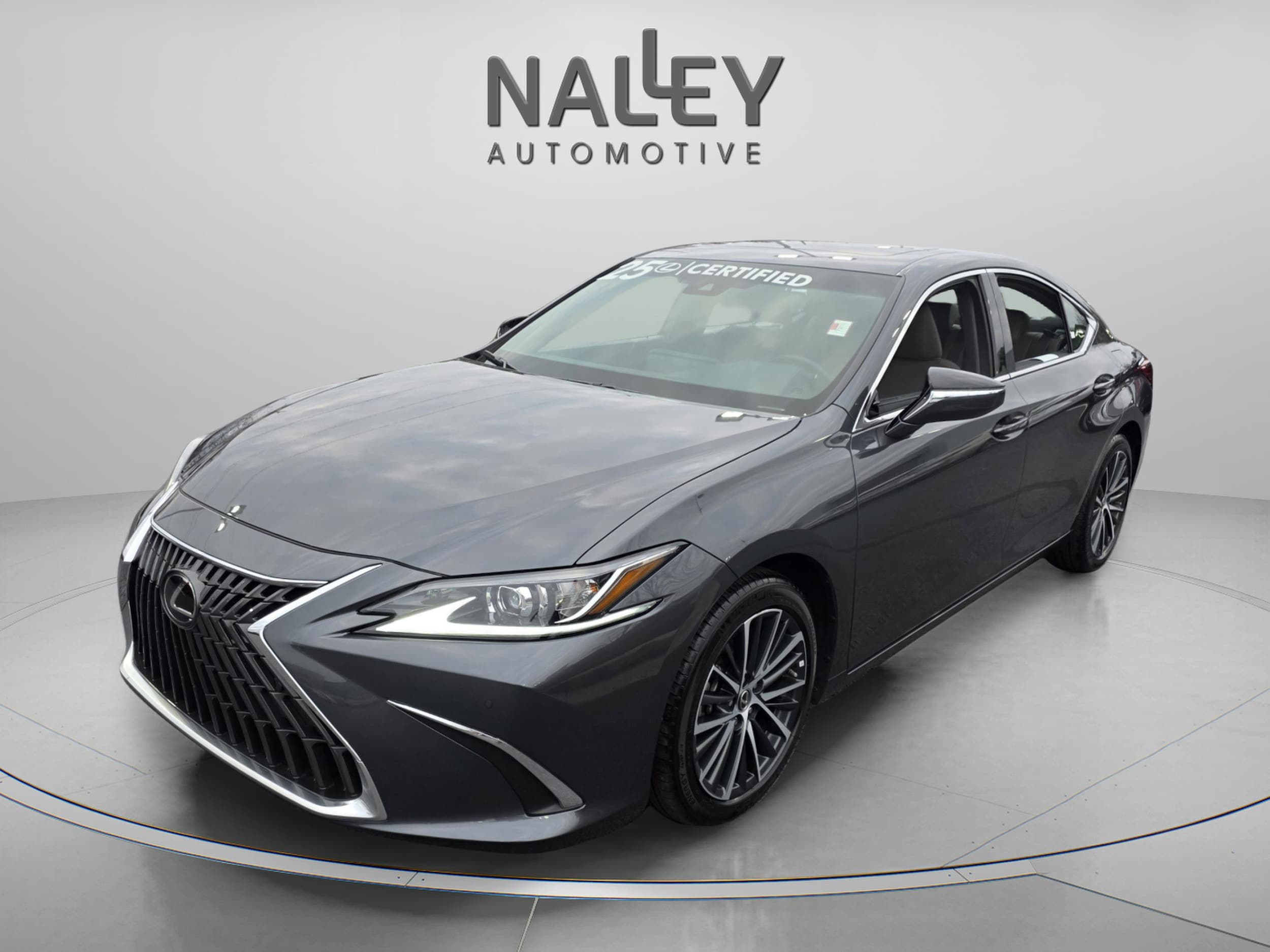 2025 Lexus ES 350's photo