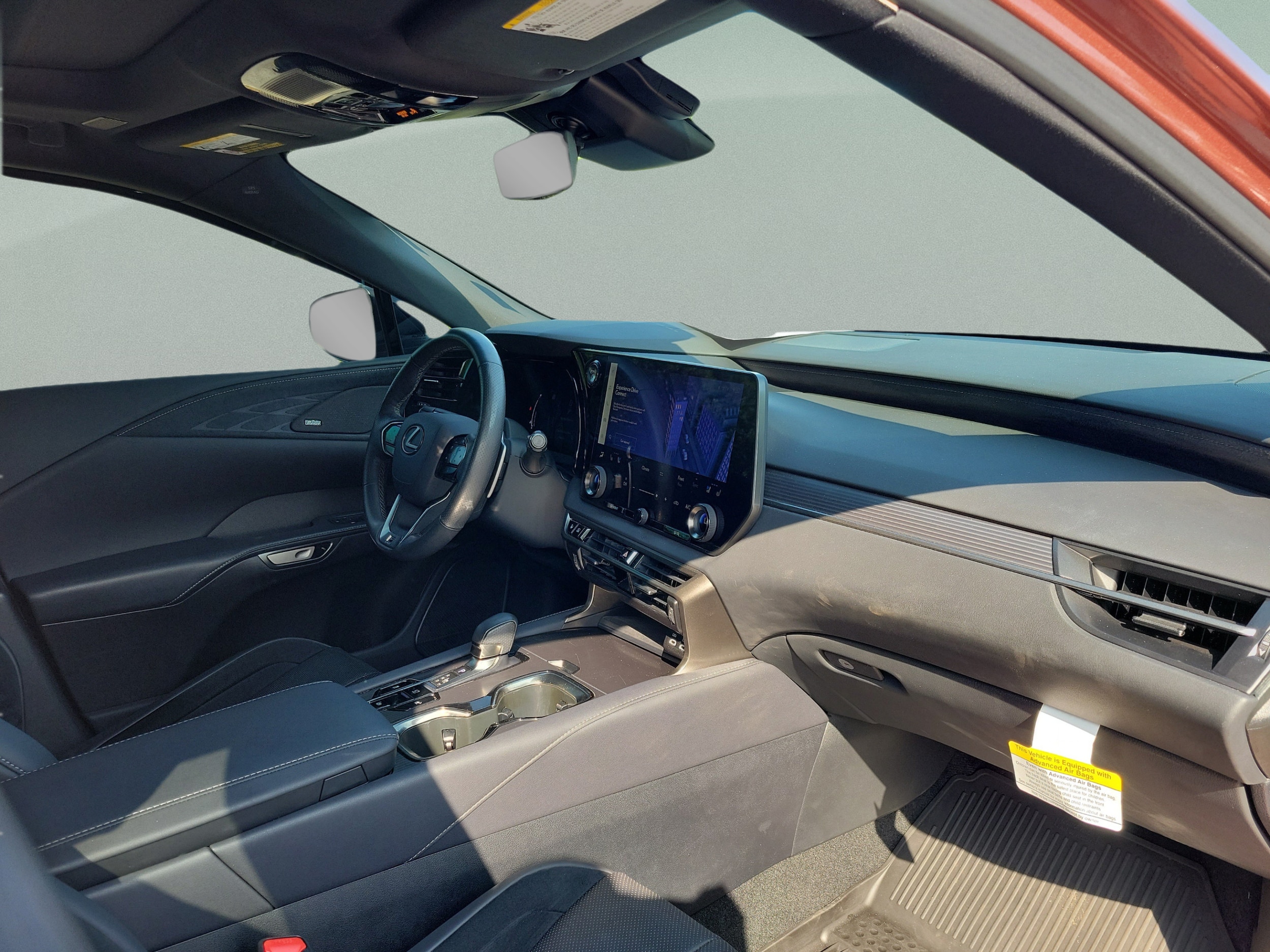 2023 Lexus RX Hybrid 500h - Photo 28