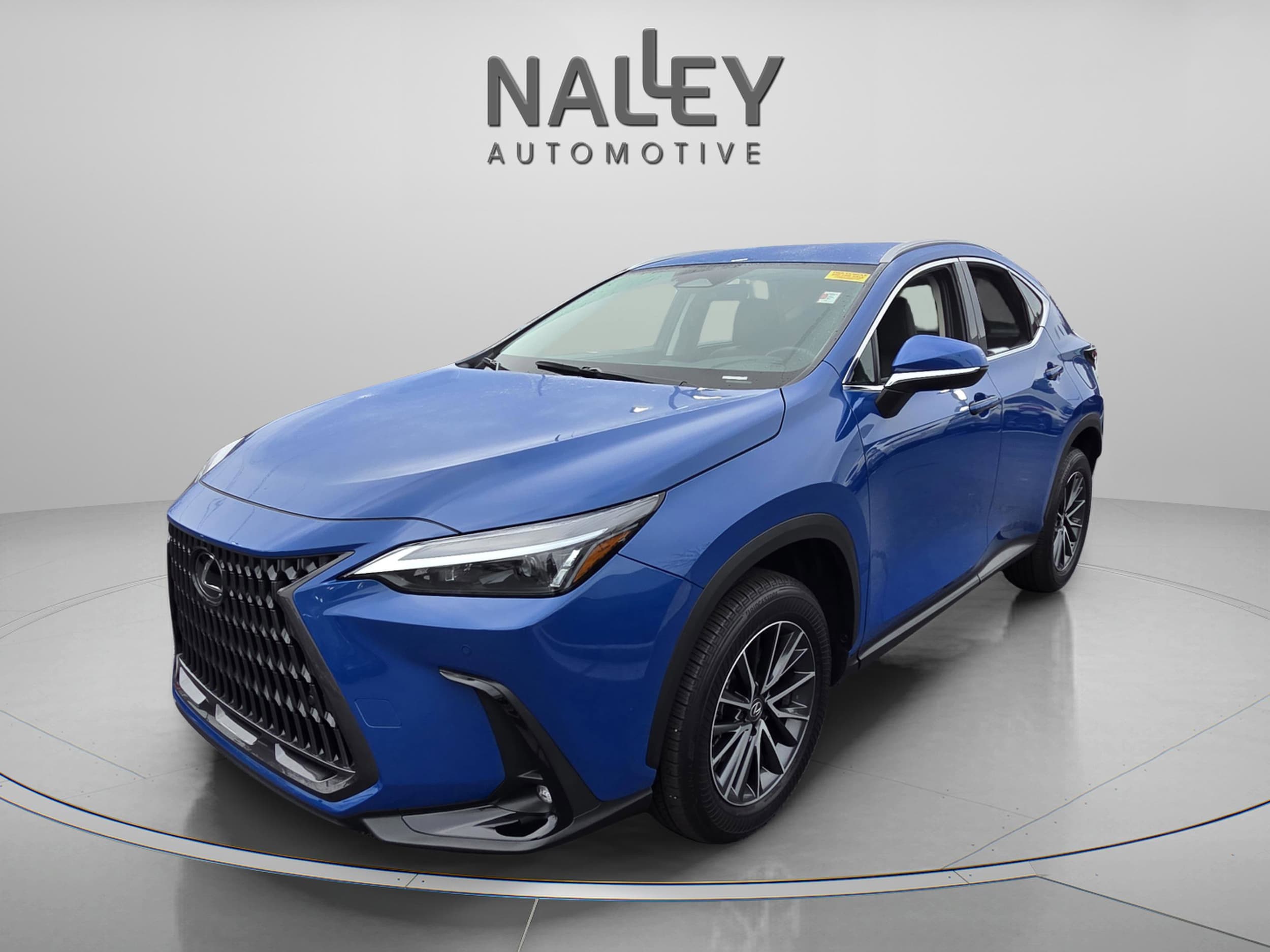 2025 Lexus NX 250's photo