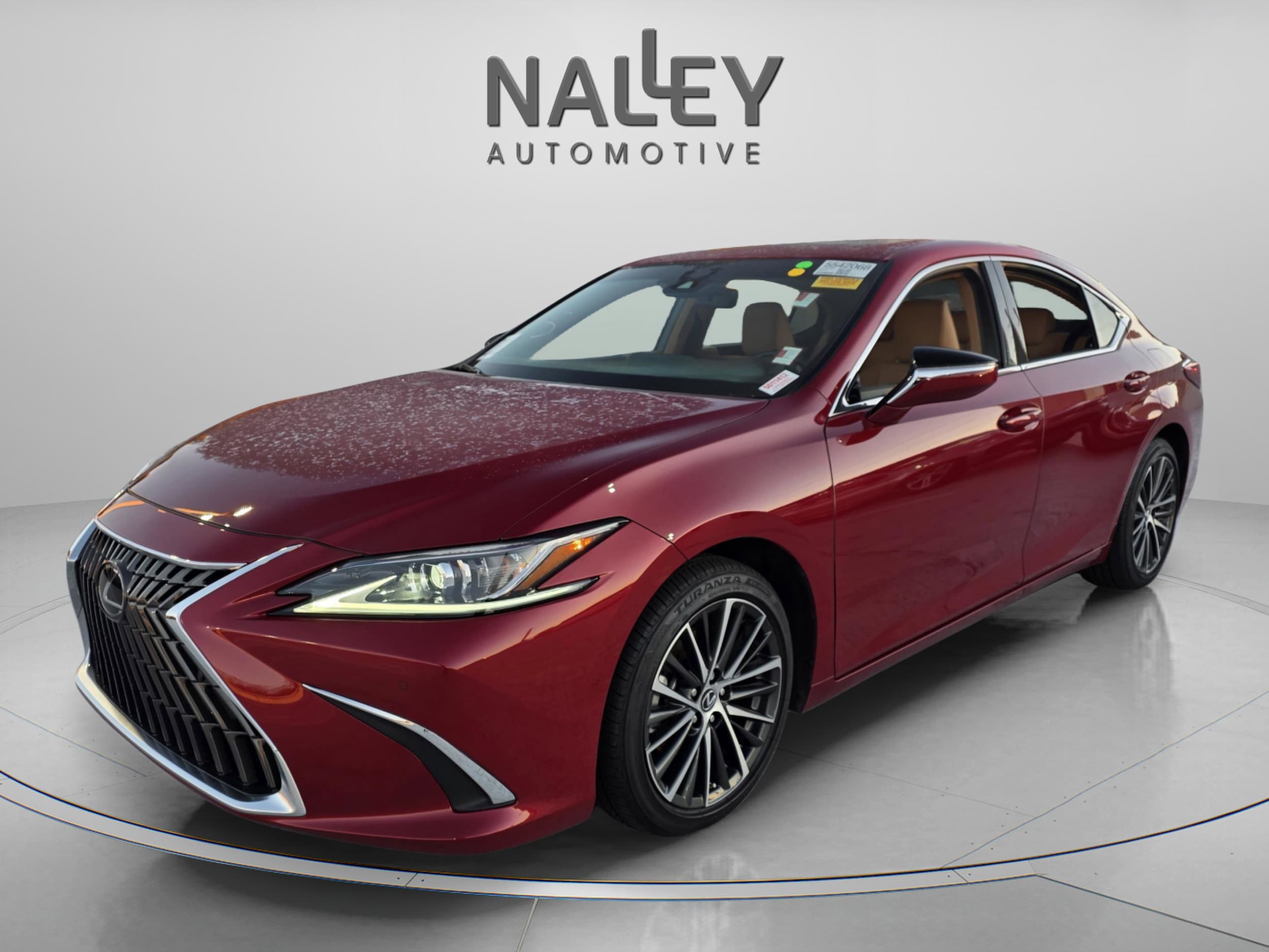 2025 Lexus ES Base's photo