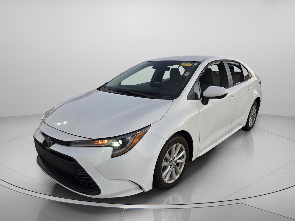 Used 2024 Toyota Corolla LE Sedan
