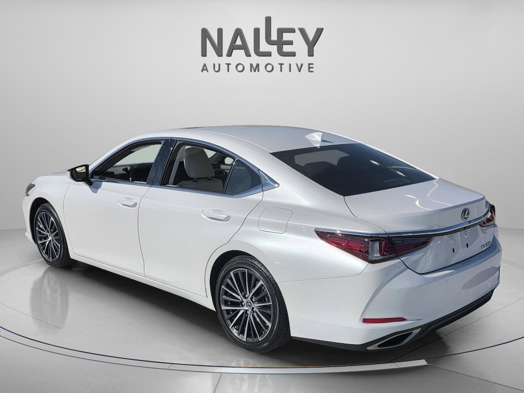 Used 2025 Lexus ES 350 Base Sedan